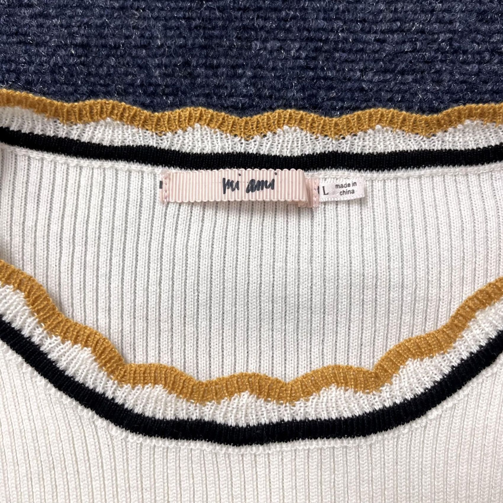 Vintage Mi Ami Sweater Womens Large White Black Stripe Ruffle Hem Puff Sleeve Crewneck Size L / US 10 / IT 46 - 2 Thumbnail