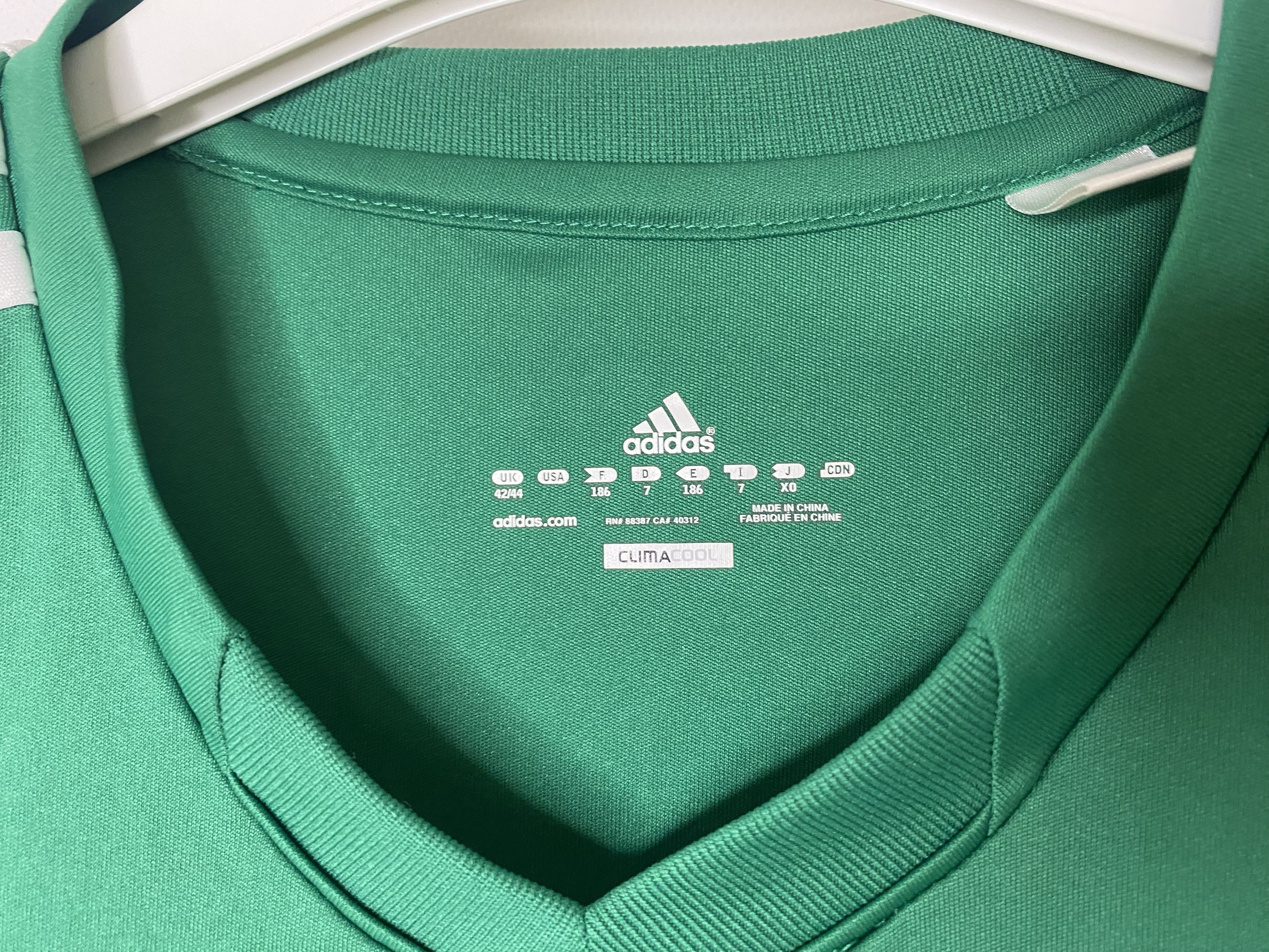 Adidas SK RAPID WIEN 2011 TRAINING FOOTBALL SHIRT SOCCER JERSEY Size US L / EU 52-54 / 3 - 5 Thumbnail