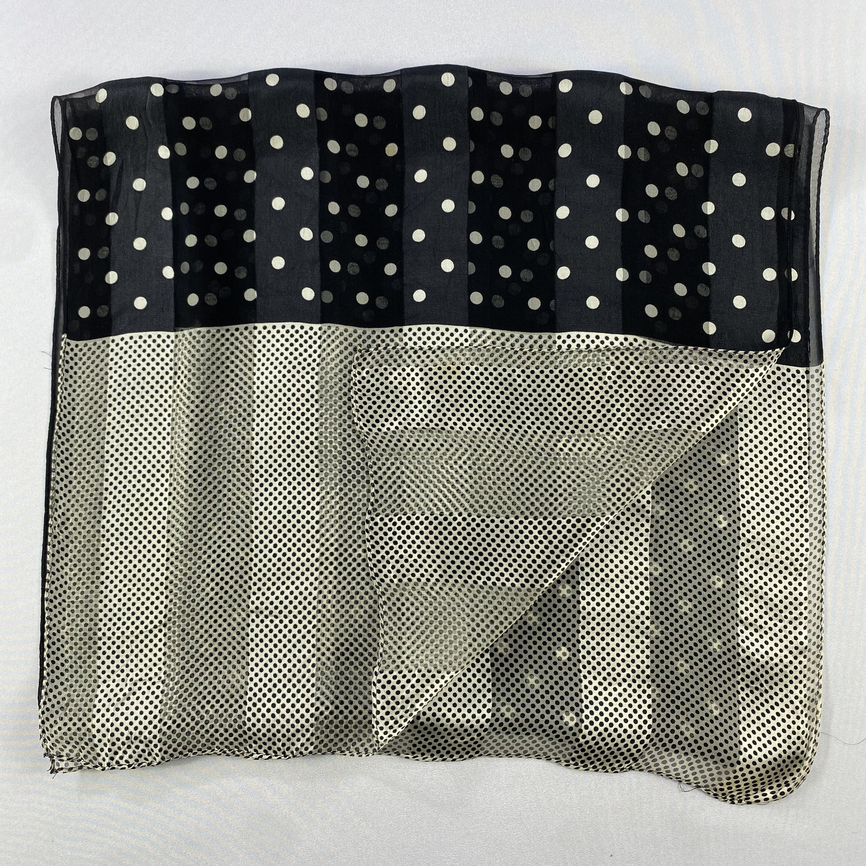 Japanese Brand × Vintage Vintage Japanese Brand Silk Scarf SS053 Size ONE SIZE - 4 Thumbnail