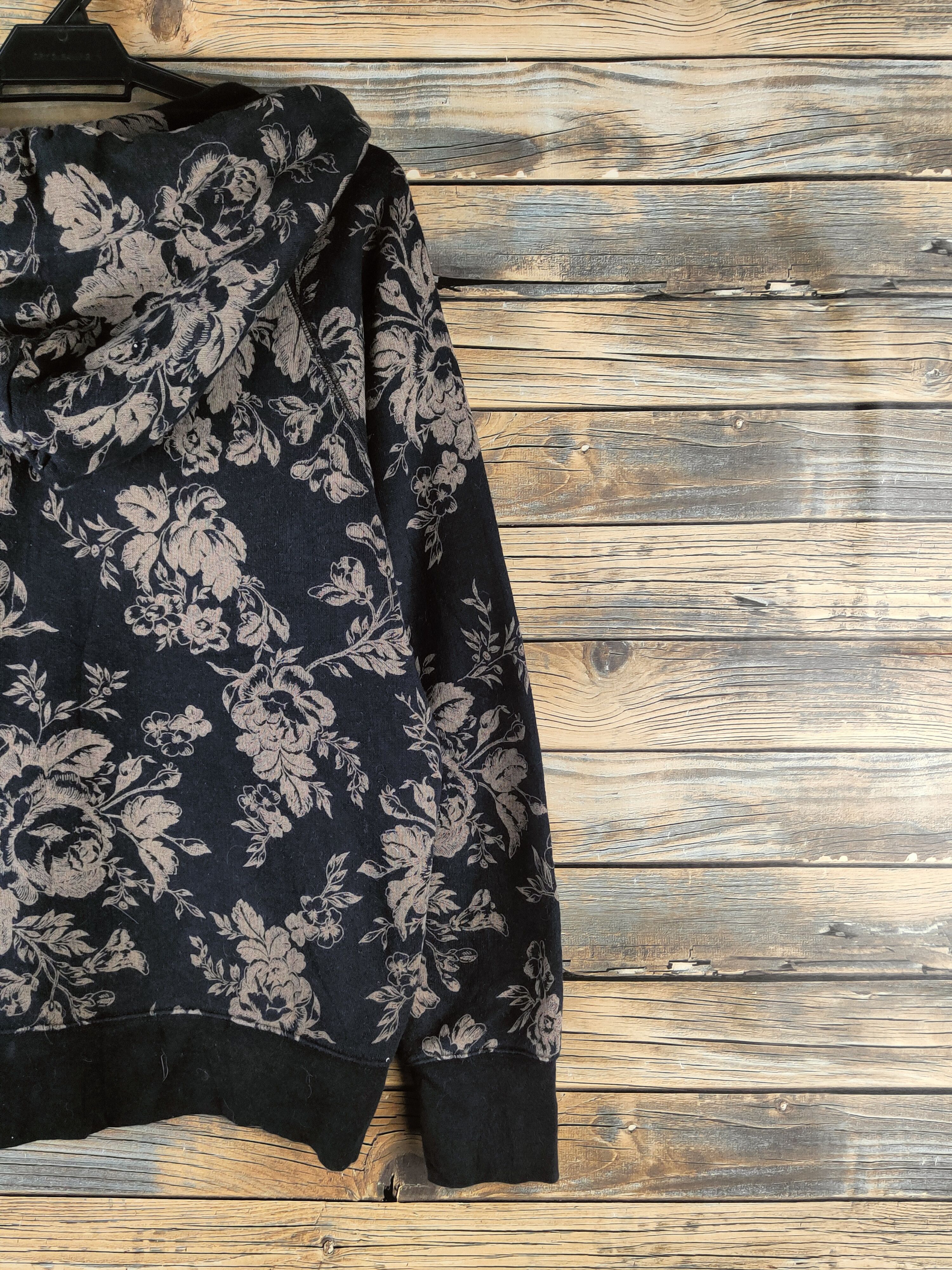 Uniqlo COLLAB🔥Uniqlo❌Cabbages &Roses Black Beige Hoodie Sweater Size XL / US 12-14 / IT 48-50 - 9 Thumbnail