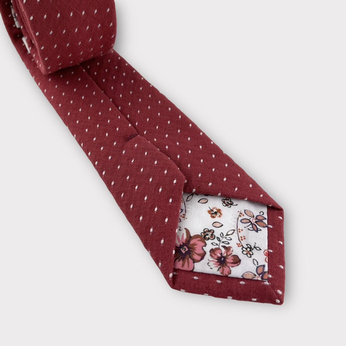 Other Men’s Ruby Red Slim Necktie w/ Embroidered Dots Size ONE SIZE - 4 Thumbnail