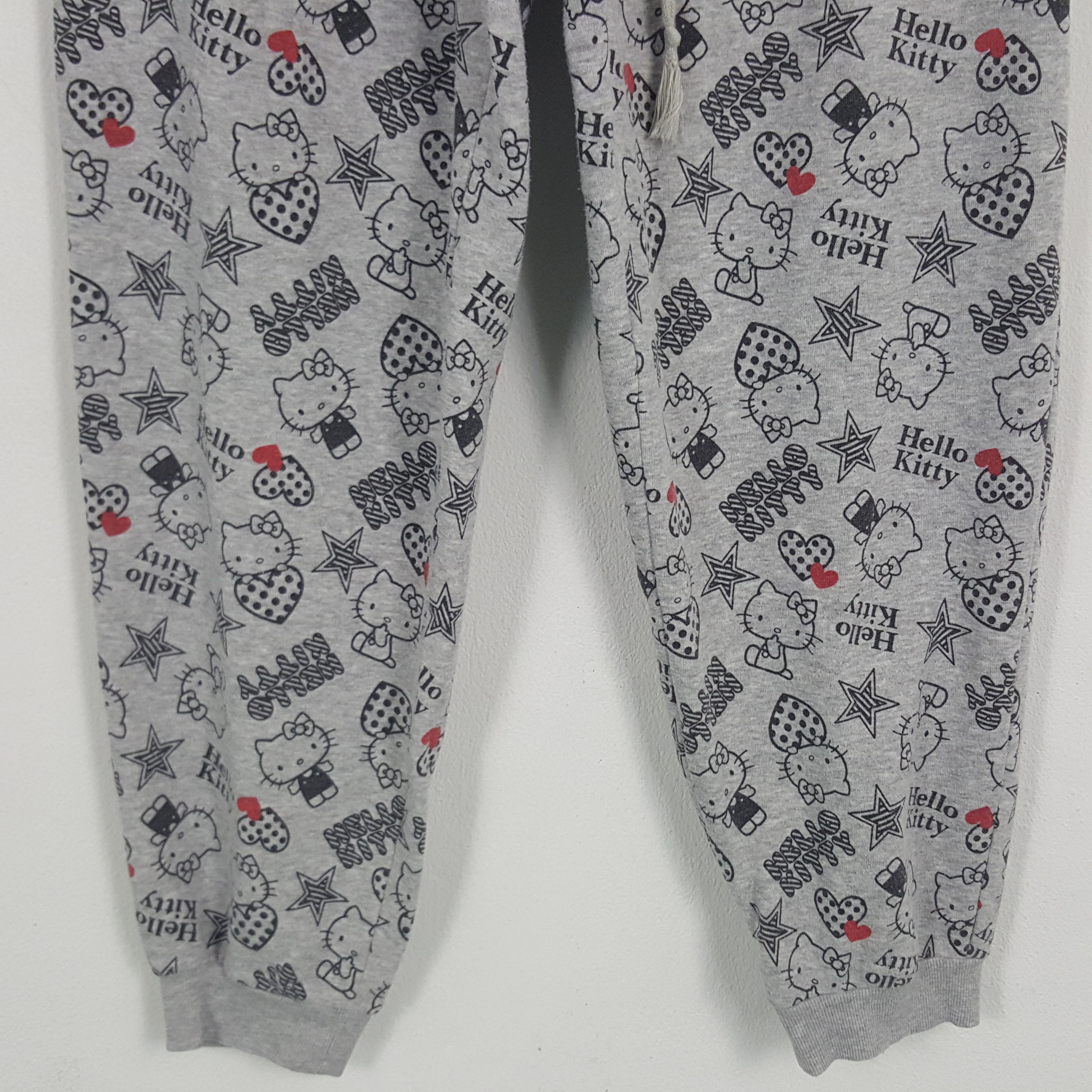 Cartoon Network × Japanese Brand × Vintage Vintage Hello Kitty Full Printed Cartoon Jogging Pants Size US 30 / EU 46 - 3 Thumbnail