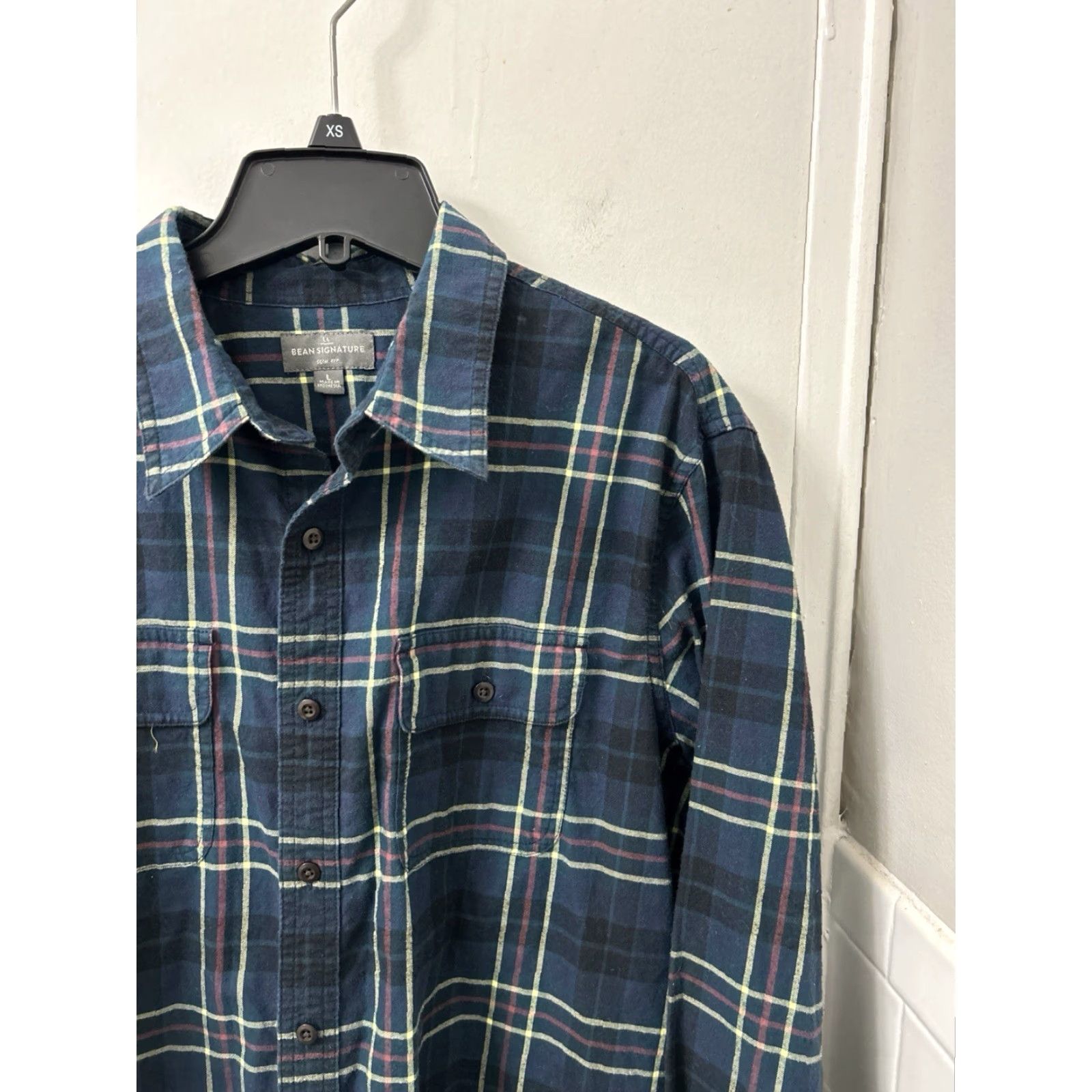 Vintage LL Bean Signature Castine Flannel Shirt Mens L Blue Plaid Slim Fit 300564 Size US L / EU 52-54 / 3 - 4 Thumbnail