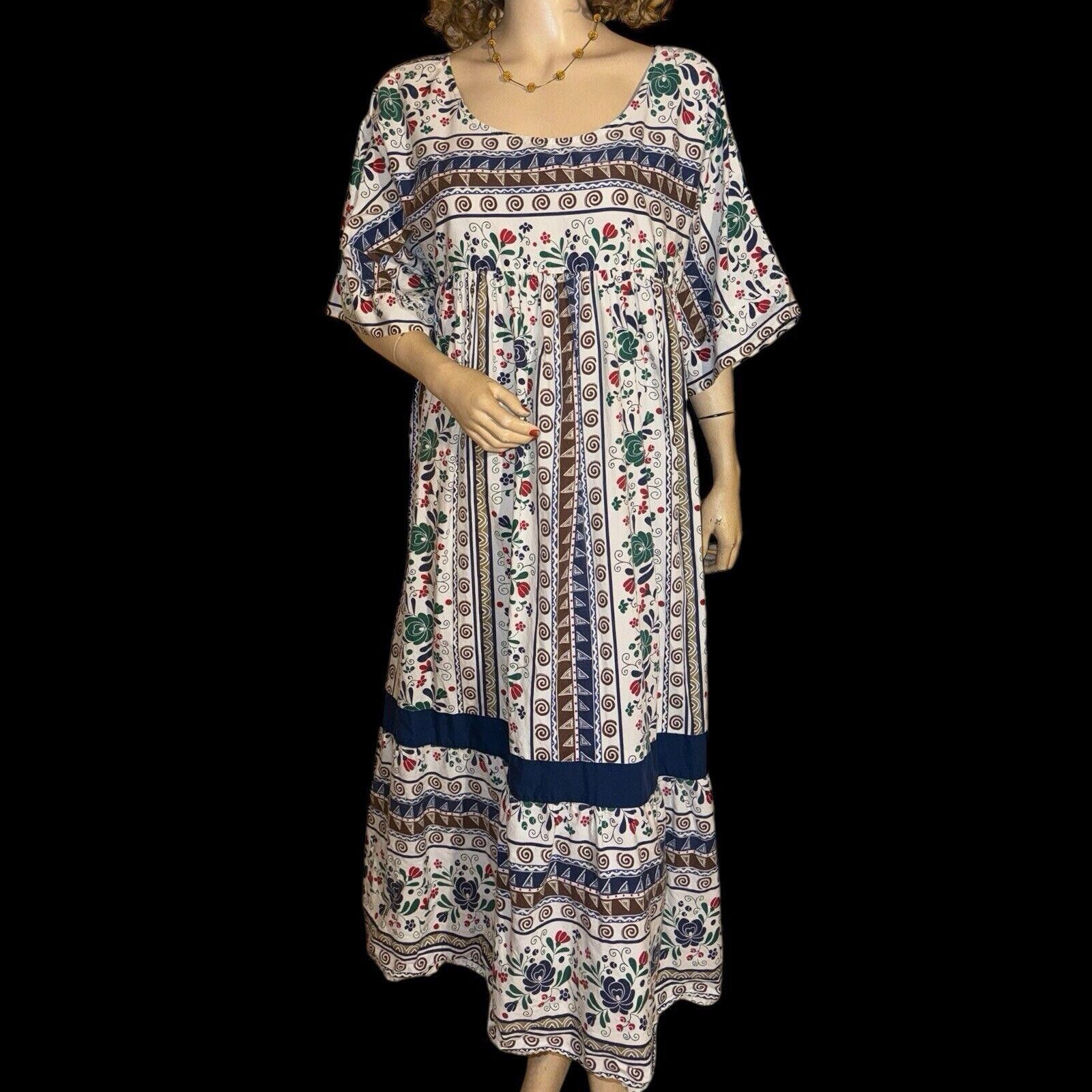 Designer Vintage Go Softly Patio Dress Size 1X 2X Floral Print Size XL / US 12-14 / IT 48-50 - 1 Thumbnail