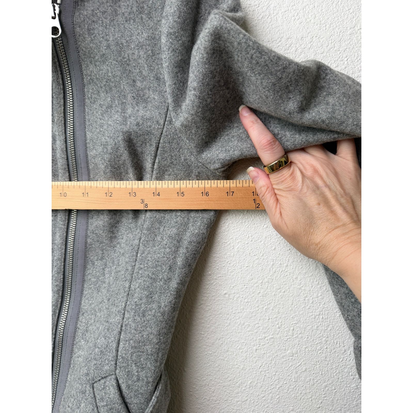 Ted Baker Ted Baker Gray Belted Zip Jacket Womens US 4 Heathered Coat Size S / US 4 / IT 40 - 14 Thumbnail