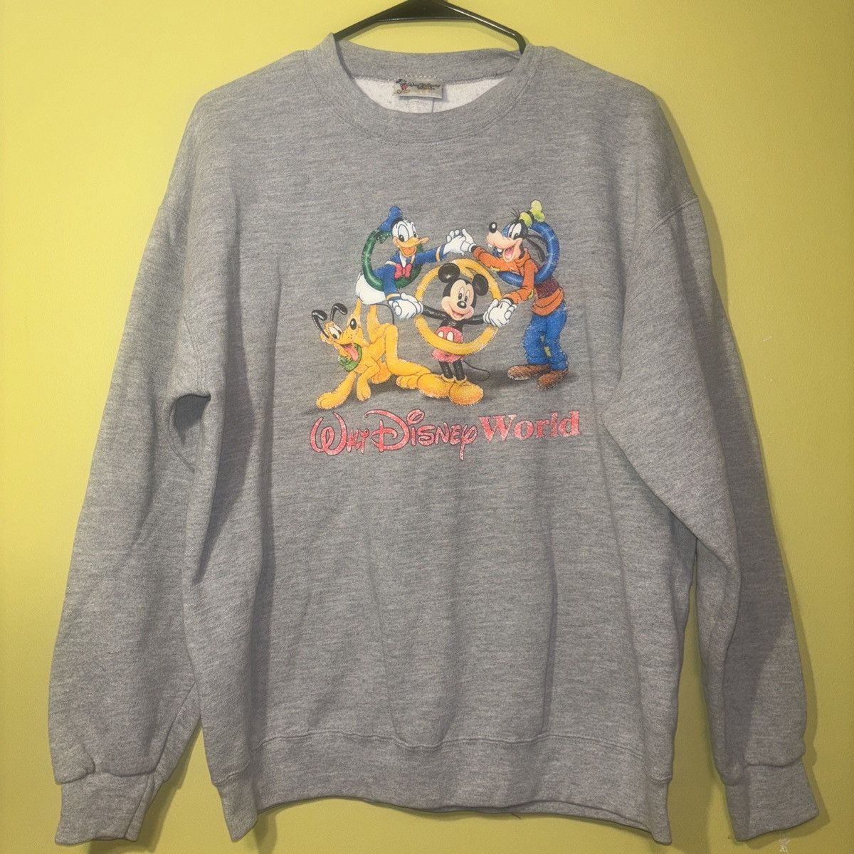 Disney Vintage Walt Disney World Characters Sweatshirt L Gray Usa Size US L / EU 52-54 / 3 - 1 Thumbnail