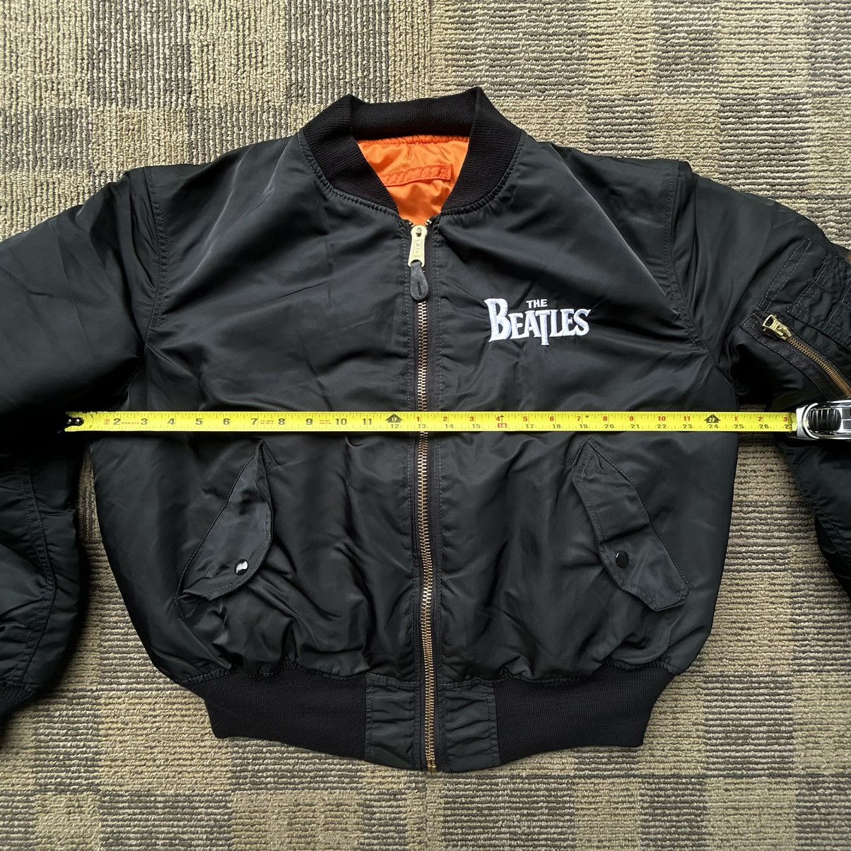 Vintage Vintage Y2k The Beatles Logo Embroidered Bomber Nylon Jacket Size US S / EU 44-46 / 1 - 6 Thumbnail