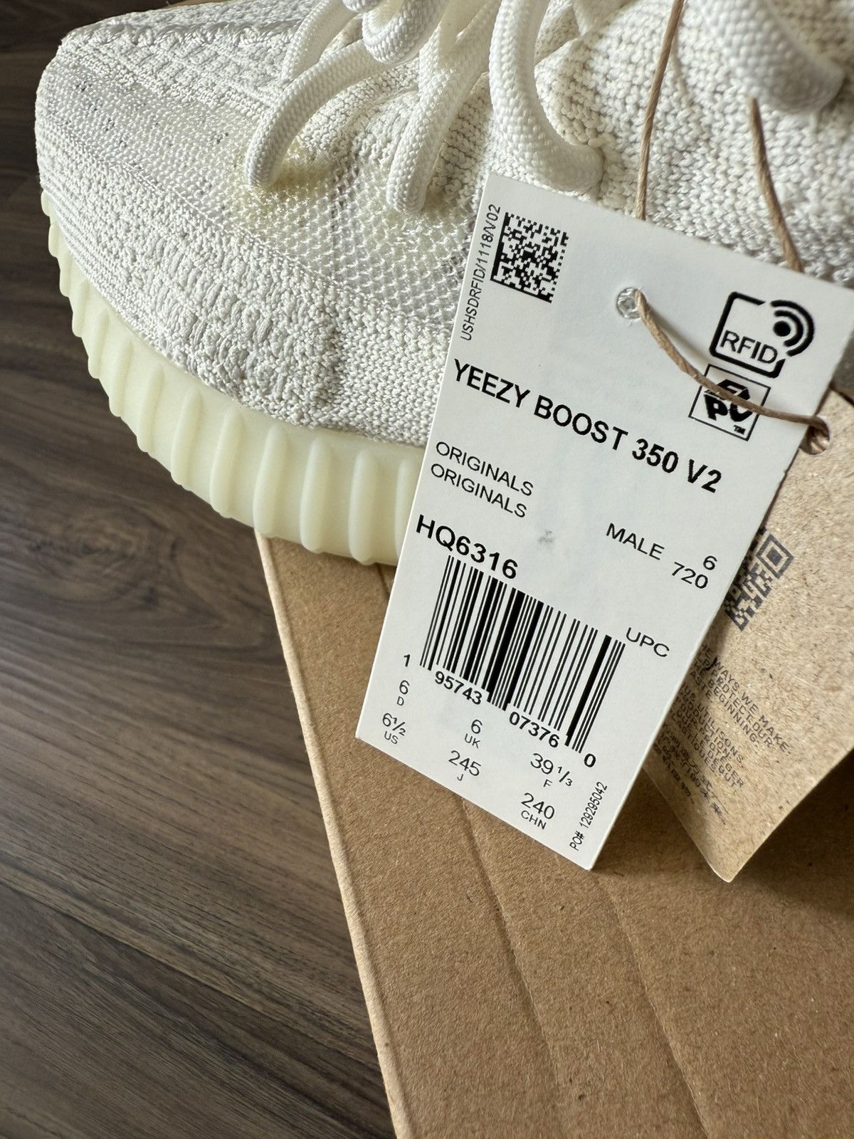 Adidas × Kanye West Adidas Yeezy Boost 350 V2 Bone White HQ6316 Size 6.5 Size US 6 / EU 39 - 6 Thumbnail