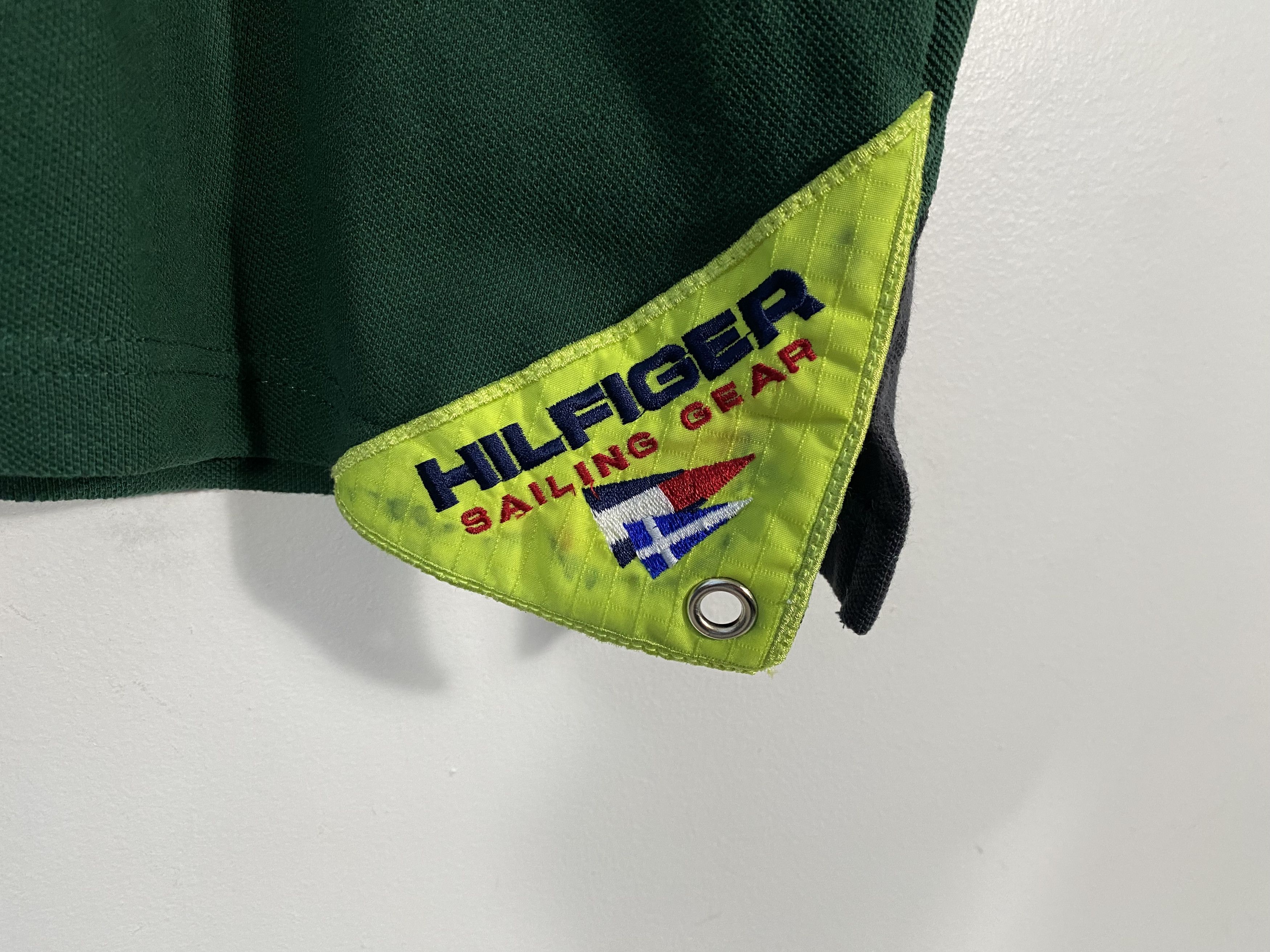 Tommy Hilfiger Vintage Tommy Hilfiger Sailing Gear Paneled Polo Shirt Size US M / EU 48-50 / 2 - 4 Thumbnail