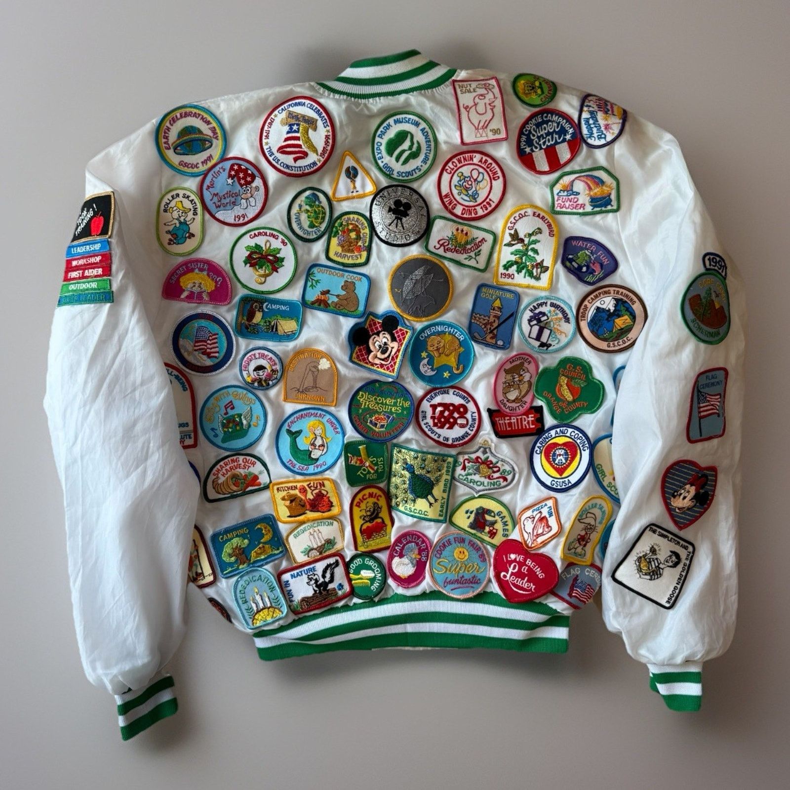 Vintage Vintage Girl Scout Bomber Jacket Medium White 80s Made USA Size US L / EU 52-54 / 3 - 1 Thumbnail