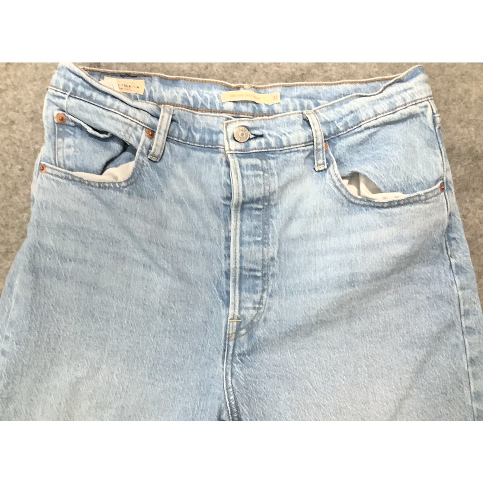 Levi's Levis Pants Denim 32 Light Blue Premium Ribcage Crop Boot Big E Womens Size 24" / US 00 / IT 34 - 6 Thumbnail