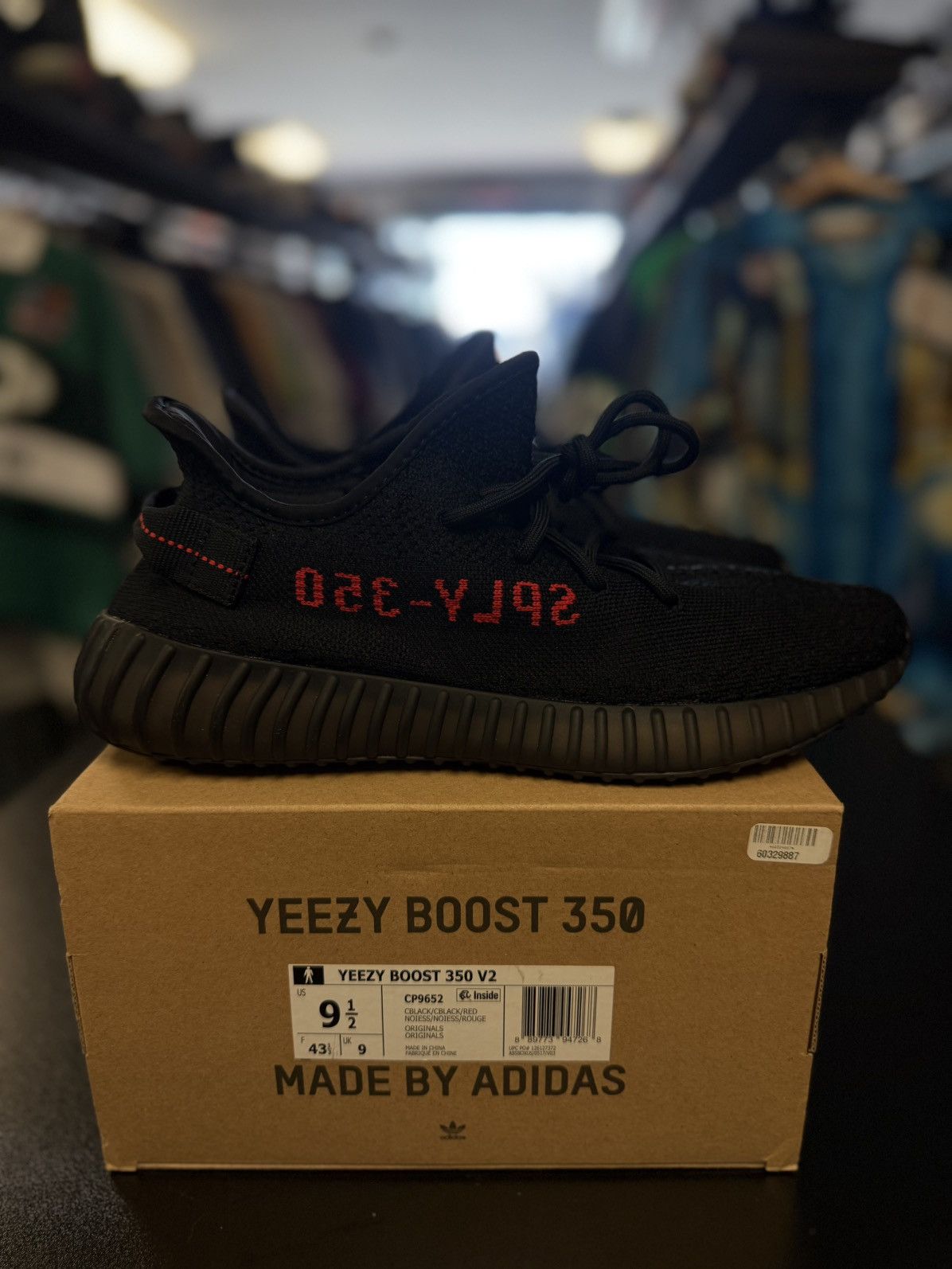 Adidas × Yeezy Yeezy 350 Bread Size 9.5 Brand New (CP9652) Size US 9.5 / EU 42-43 - 17 Thumbnail