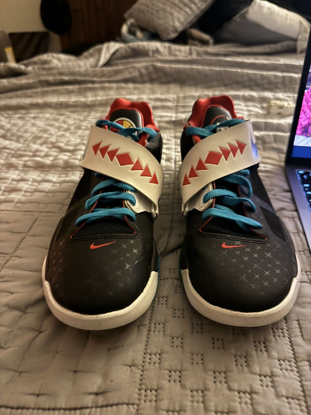 Nike KD 4 N7 Size US 10 / EU 43 - 2 Thumbnail