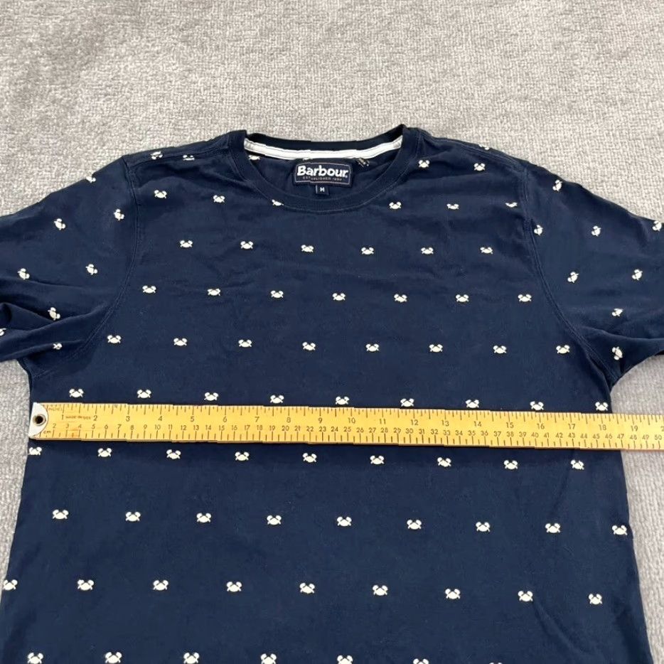 Barbour BARBOUR Shirt Mens Medium Blue White Crab Print Basic T Animal Short Sleeve Mens Regular Medium Blue Crab Print Barbour Shirt Size US M / EU 48-50 / 2 - 5 Thumbnail