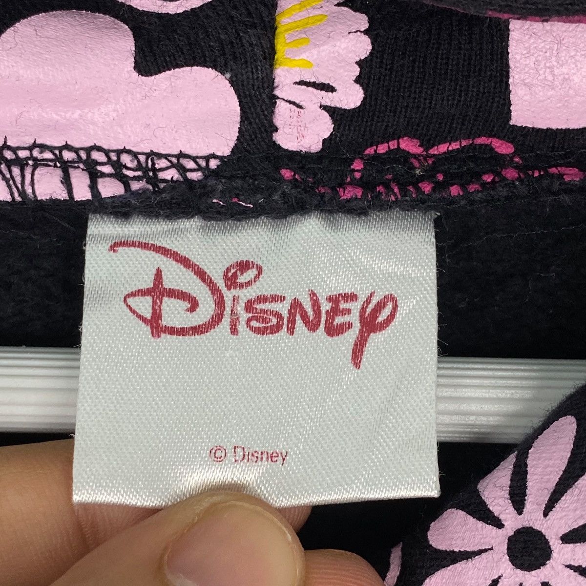 Other Vintage Disney Hoodie Sweater Black Pullover Jumper Size M Size US M / EU 48-50 / 2 - 5 Thumbnail