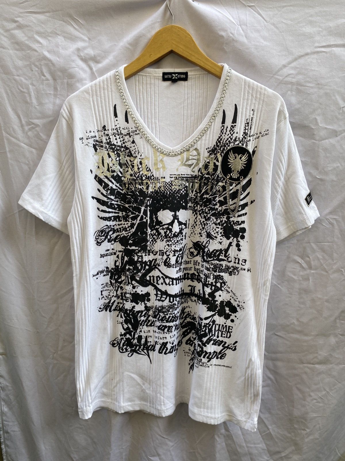 Batsu Studio Skull Poem Chain tshirt