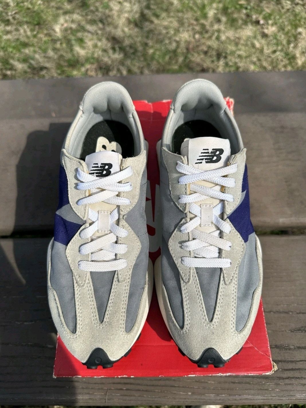 New Balance New Balance 327 Rain Cloud Virtual Violet MS327FC Size 7 Men Size US 7 / EU 40 - 2 Thumbnail