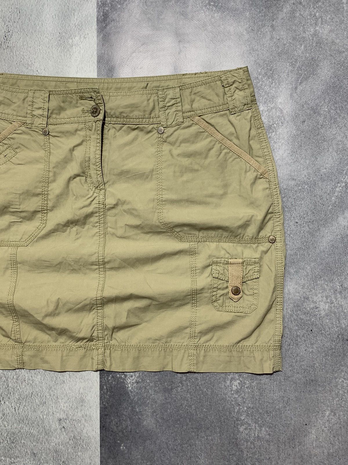 Japanese Brand × Vintage Vintage Y2K style Japanese mini skirt streetwear size 32 Size 32" / US 10 / IT 46 - 4 Thumbnail