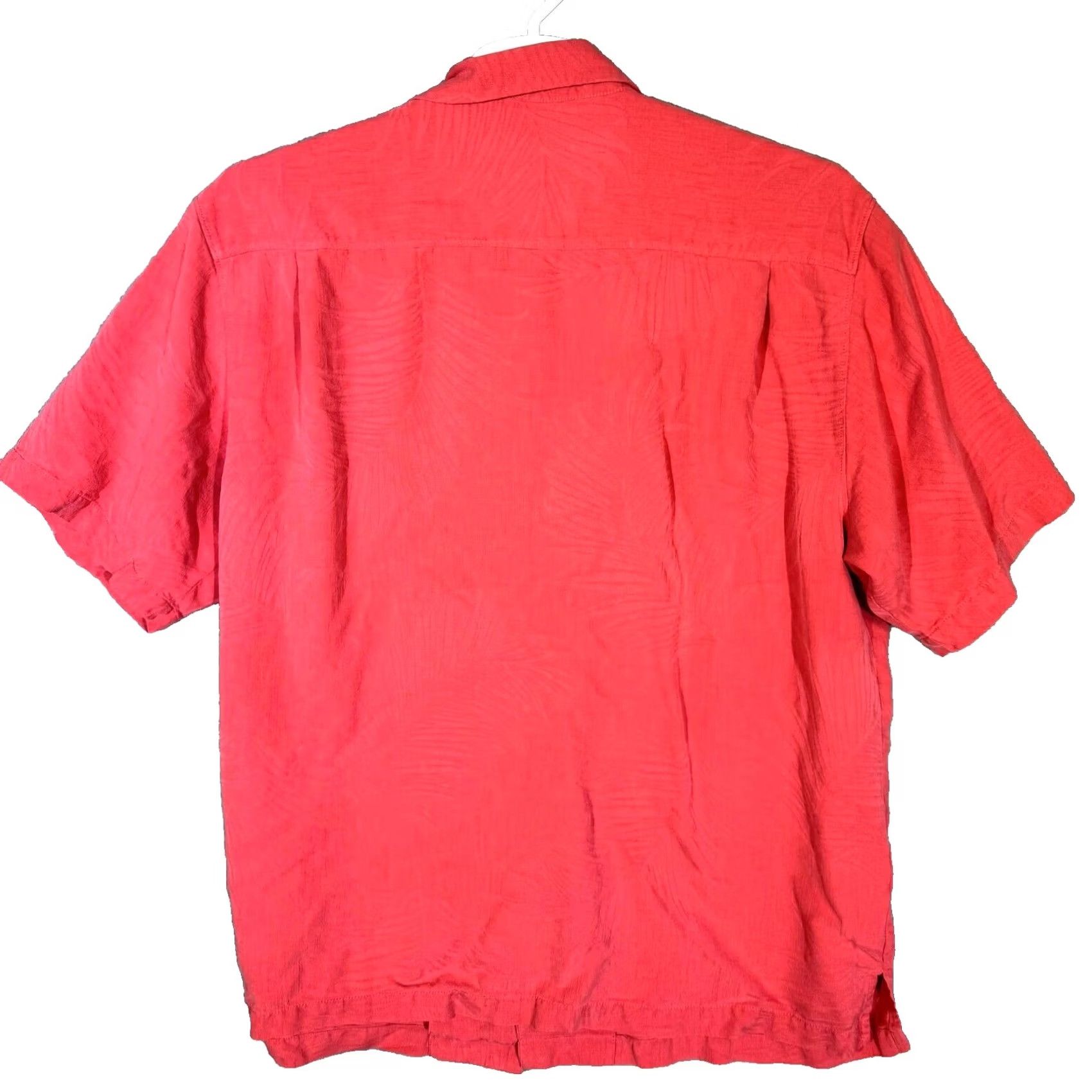 Tommy Bahama VINTAGE Tommy Bahama Shirt XL Pink Silk Original Fit Short Sleeve Button-Up Size US XL / EU 56 / 4 - 2 Thumbnail