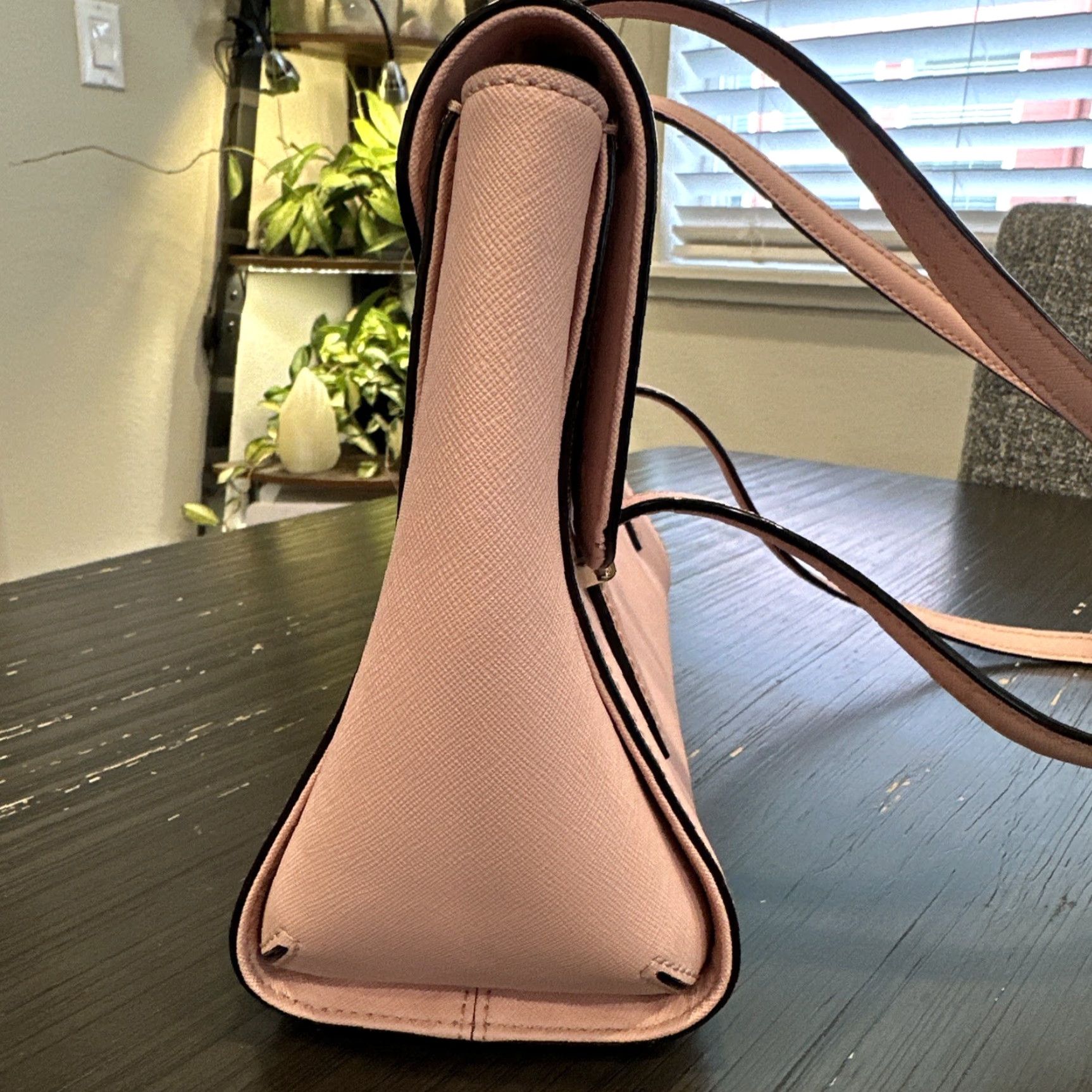 Vintage VINTAGE? Kate Spade New York Luciana Leather Shoulder Bag Pink Women’s Handbag Adult One Size Pink Leather Luciana Kate Spade Shoulder Bag Women Size ONE SIZE - 6 Thumbnail