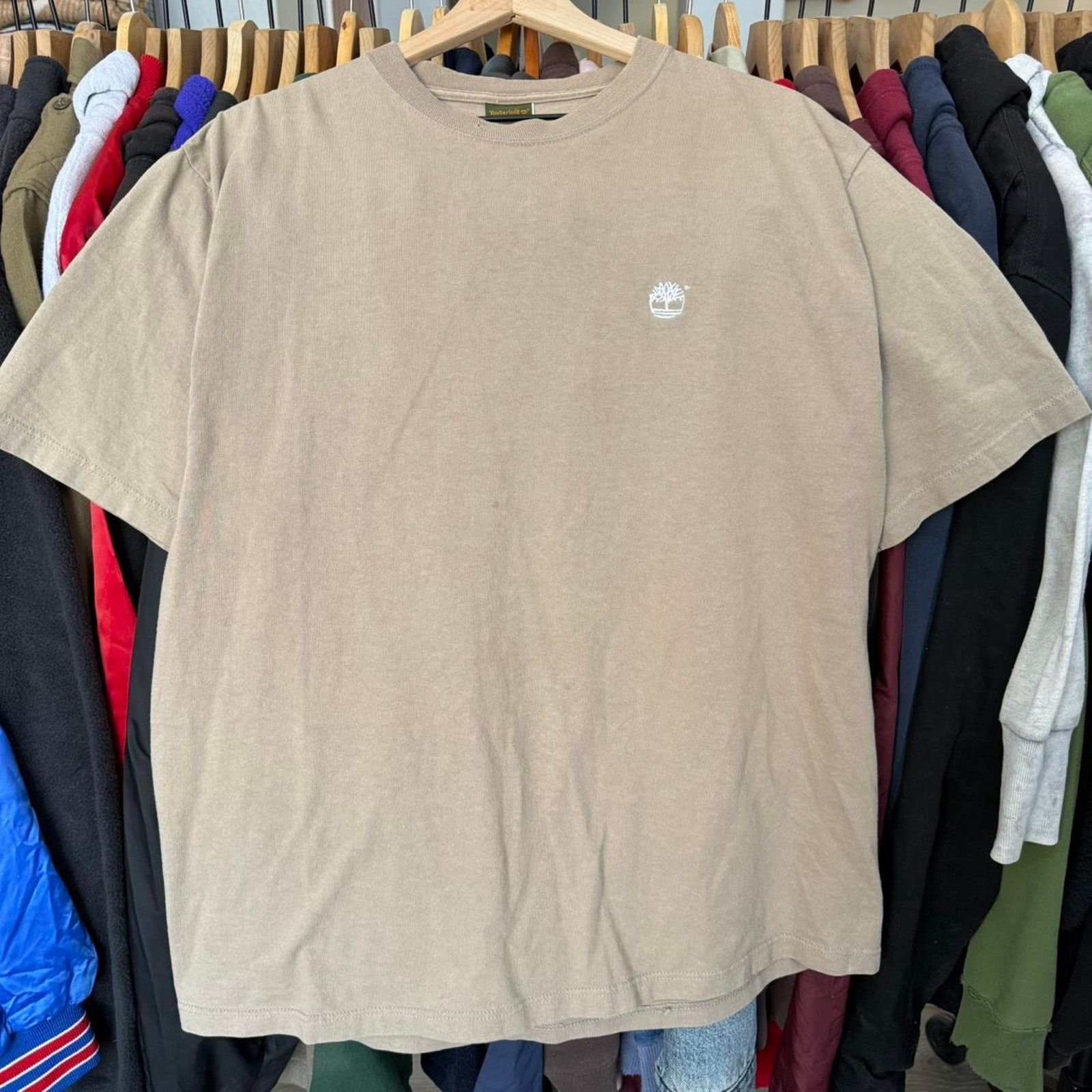 Timberland Vintage 90s Timberland Faded Simple Embroidered Logo T-Shirt Size US L / EU 52-54 / 3 - 1 Thumbnail
