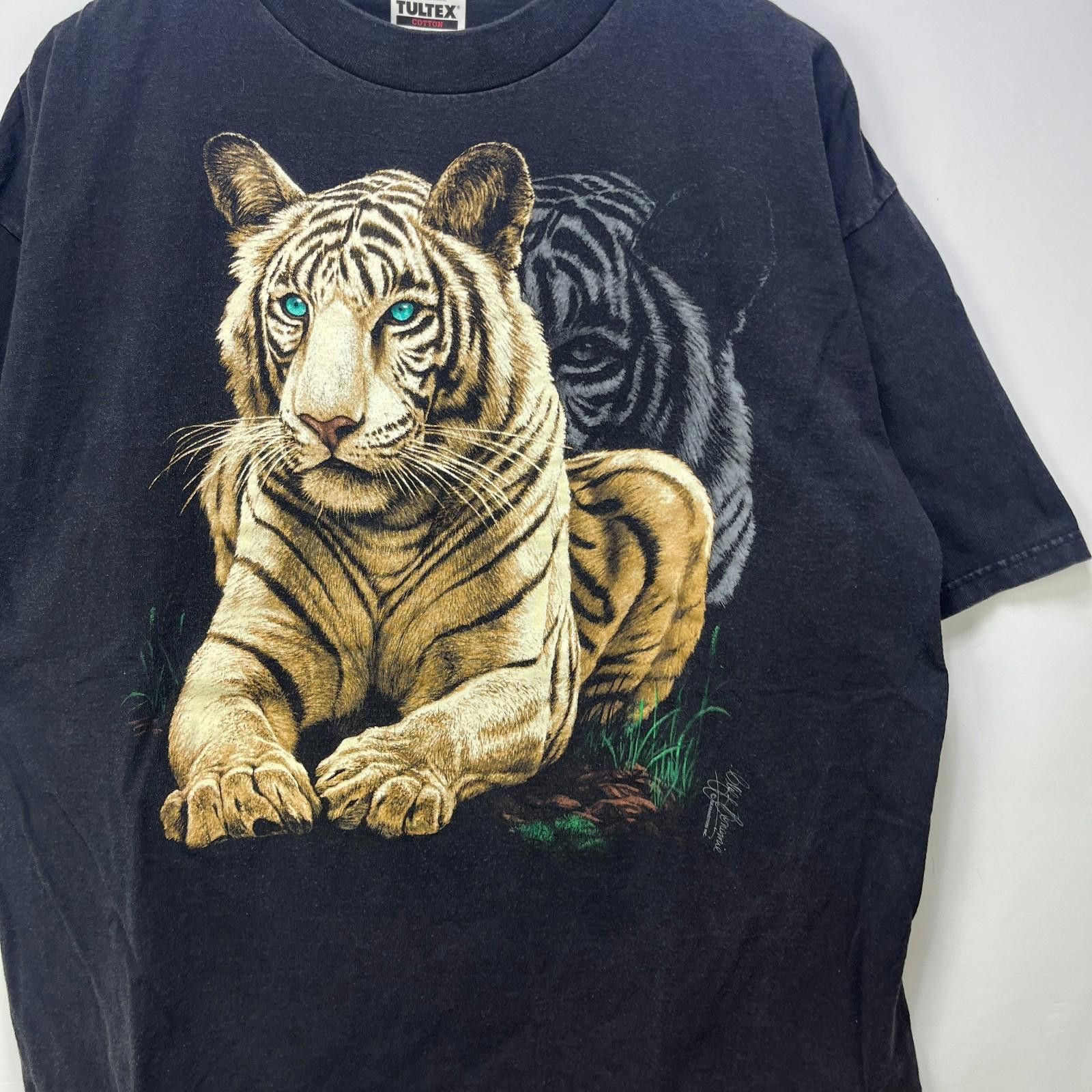 Vintage Vintage 90s Tiger Animal Nature Sun Faded T Shirt 2XL Zoo Size US XXL / EU 58 / 5 - 2 Thumbnail