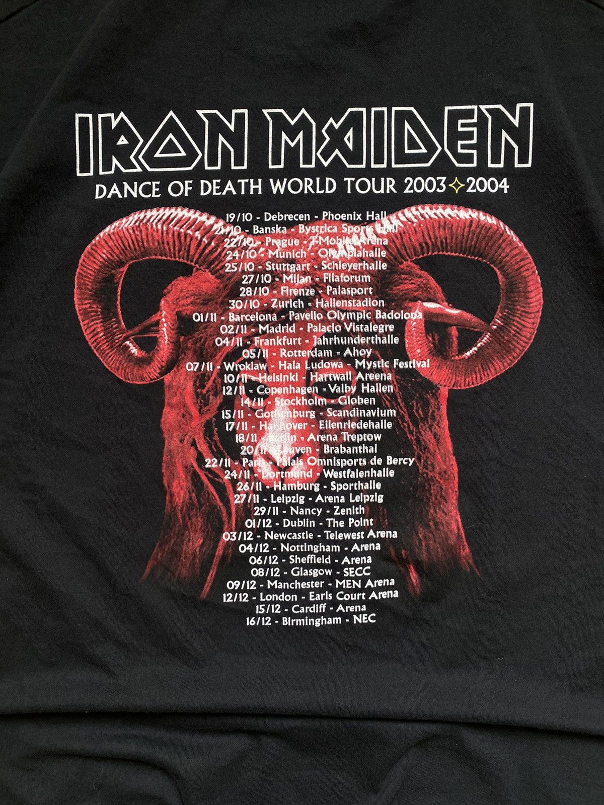 Band Tees × Vintage Vintage 2003 Iron Maiden Dance of Death Black Rock T-shirt Size US XL / EU 56 / 4 - 11 Thumbnail