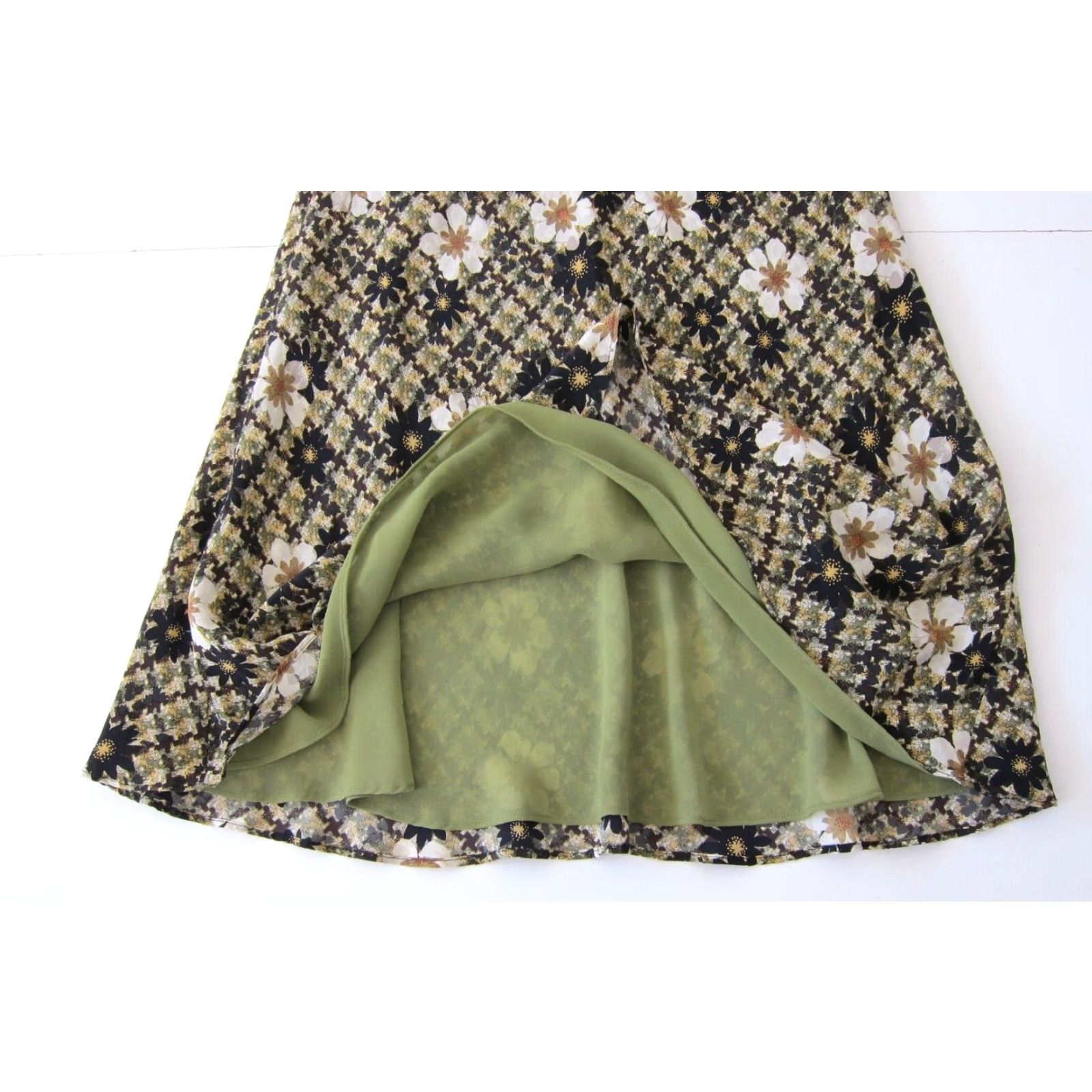 Alfani Alfani Petite Silk Lined Floral A-Line Skirt 2P Green 26" Waist 30" Hip Knee Length Women Size 26" / US 2 / IT 38 - 7 Thumbnail