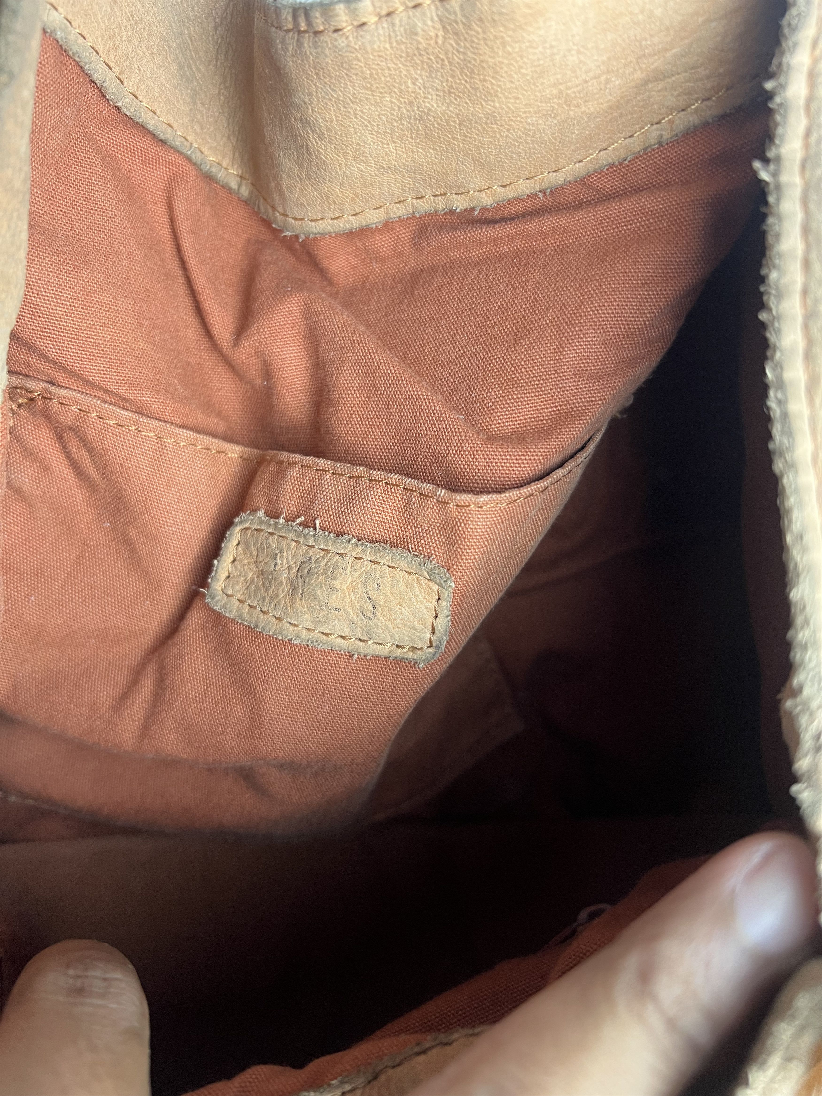 Genuine Leather Tres Kmrii Style Studded Leather Suede Hobo Bag Size ONE SIZE - 15 Thumbnail