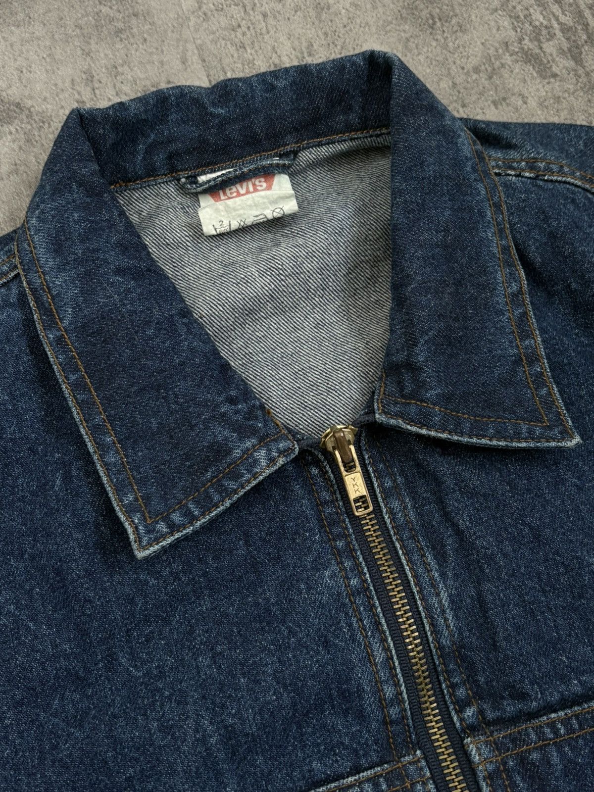 Levi's Vintage Clothing Levi’s Vintage 1980s Washed Denim Jacket Rare Item Full Zip Size US S / EU 44-46 / 1 - 10 Thumbnail