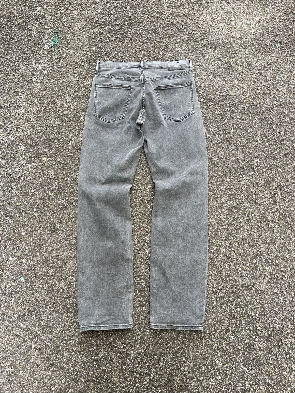 GU × Undercover Undercover × GU Damage Jeans Gray Pants Distressed Size US 28 / EU 44 - 10 Thumbnail