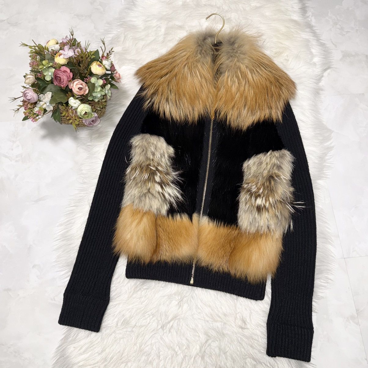 Louis Vuitton Authentic Louis Vuitton Fox/Coyote/Beaver Knit Fur Jacket S Size S / US 4 / IT 40 - 12 Thumbnail