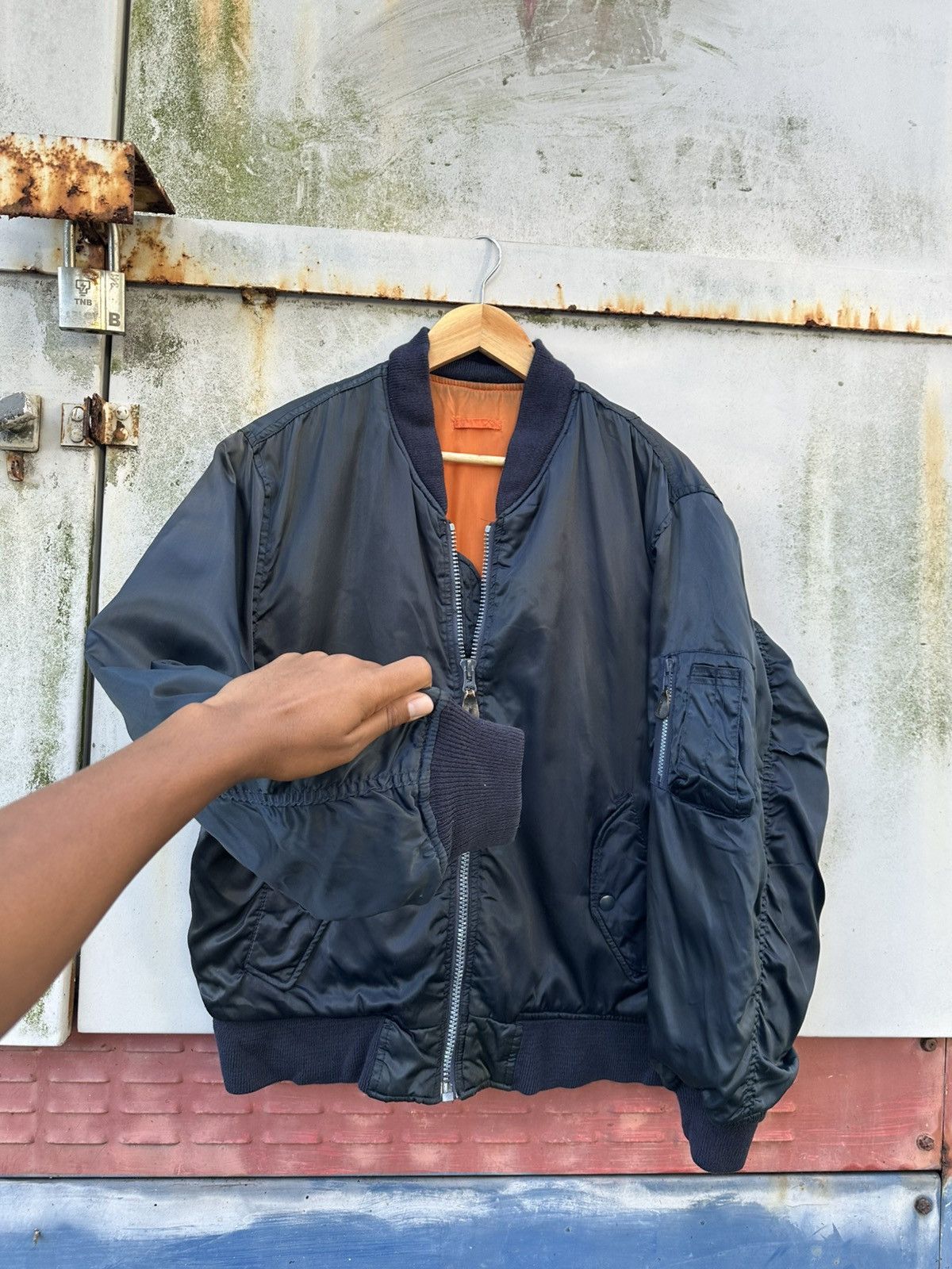 Vintage 🪖Vintage THRASHED MA-1 Man Intermediate Bomber Jacket Size US M / EU 48-50 / 2 - 6 Thumbnail