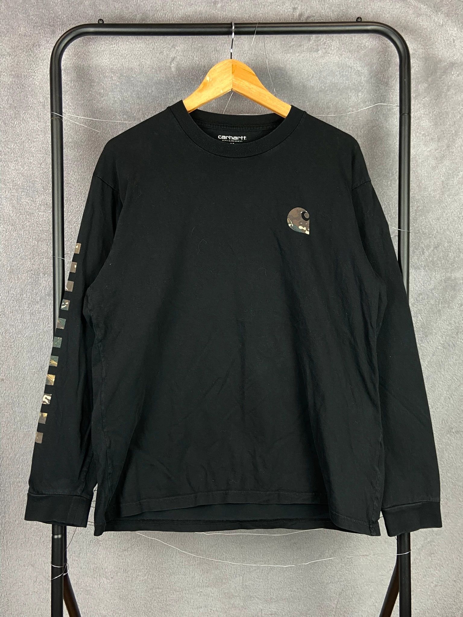 Carhartt Carhartt long sleeve black camo logo vintage workwear Size US M / EU 48-50 / 2 - 2 Thumbnail