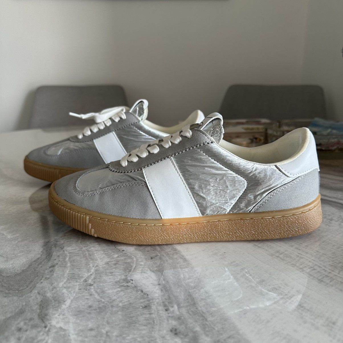 Missoni MISSONI SPORT 25MM Retro Low Top Platform Silver Sneakers Size US 8.5 / IT 38.5 - 1 Thumbnail