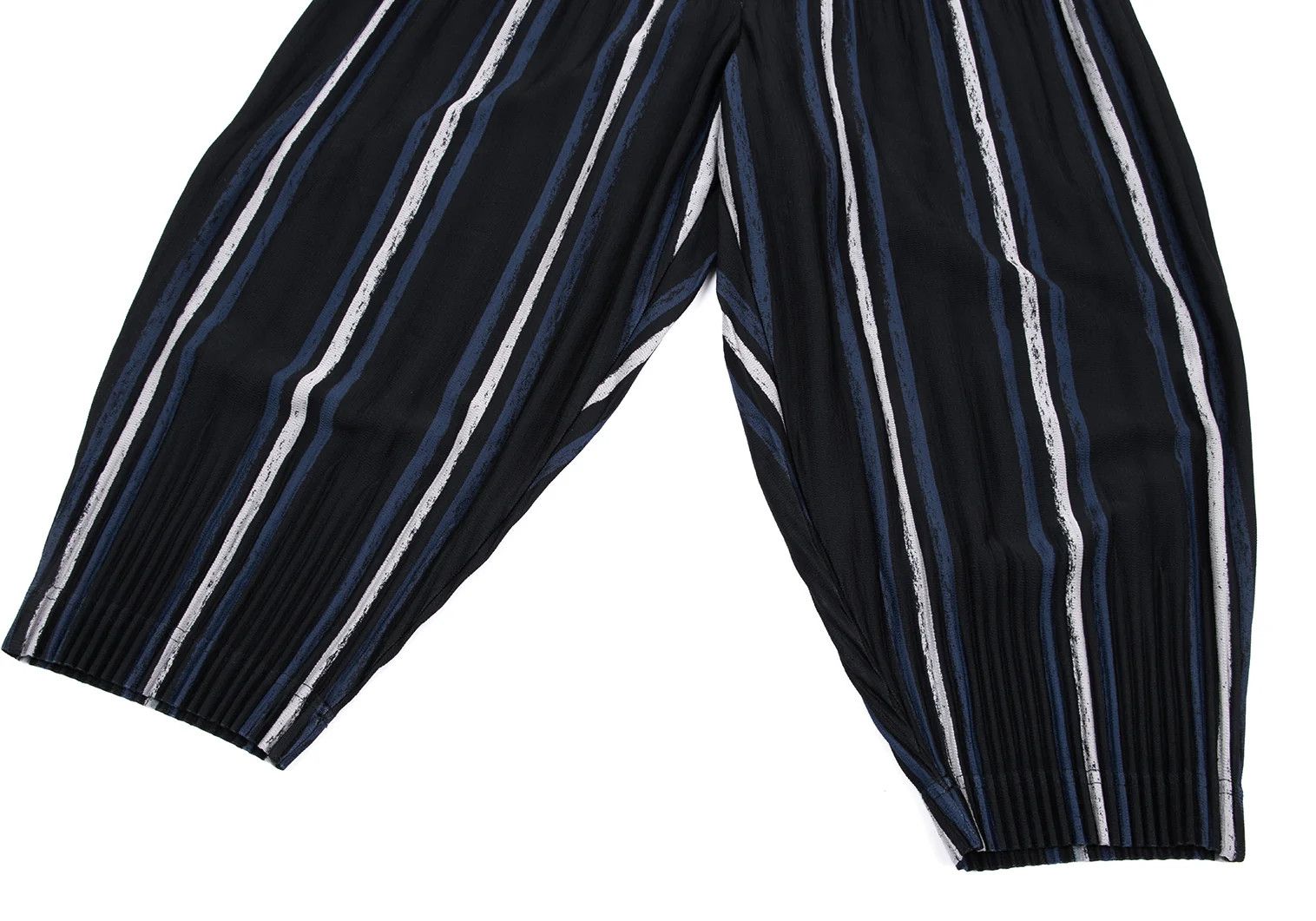 Issey Miyake Pleated Stripe Trousers in Navy Blue and Other Colors Size US 36 / EU 52 - 5 Thumbnail