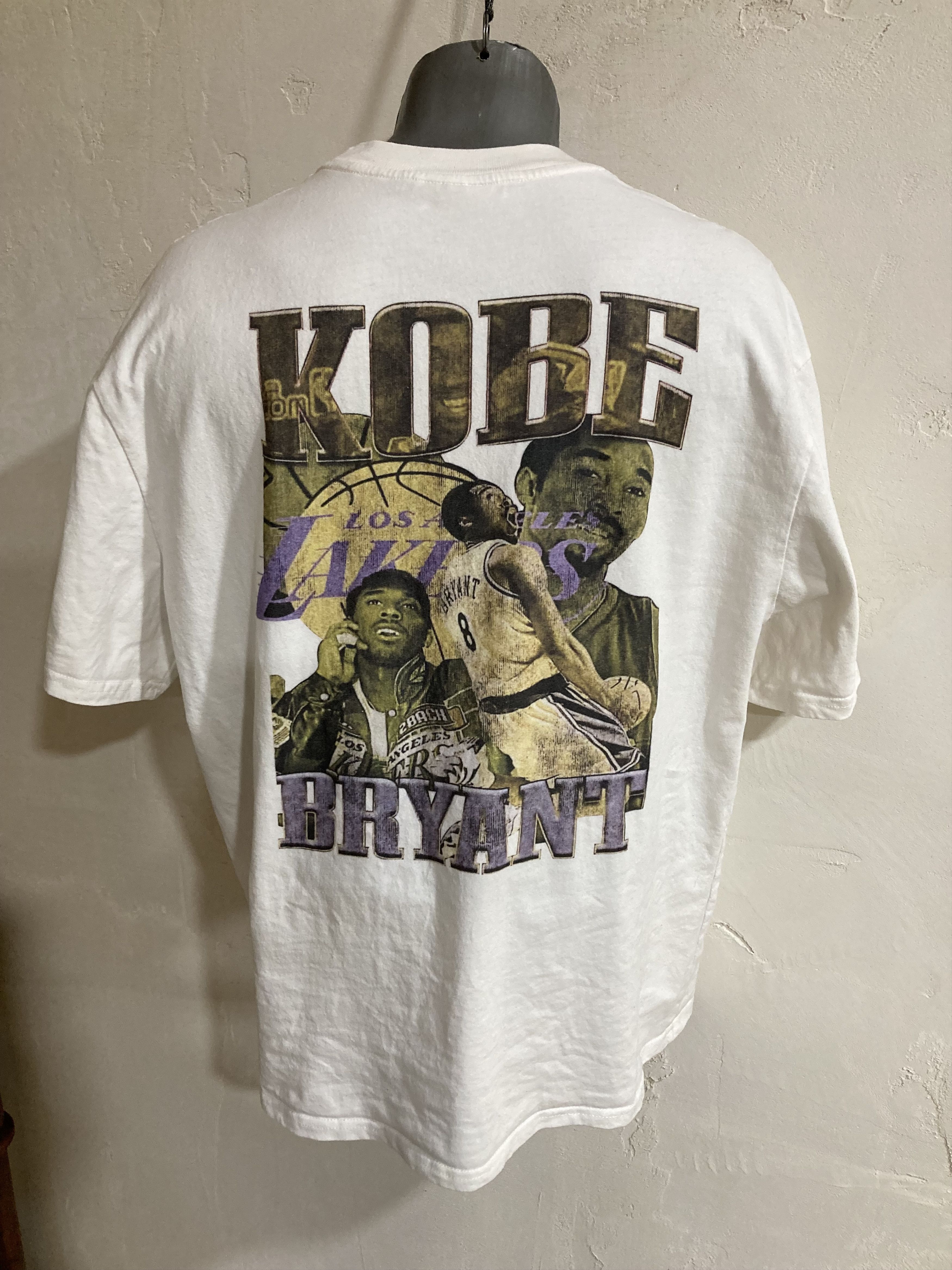 NBA Kobe Bryant Mamba "Kobe" Tribute Tee Size US M / EU 48-50 / 2 - 2 Thumbnail