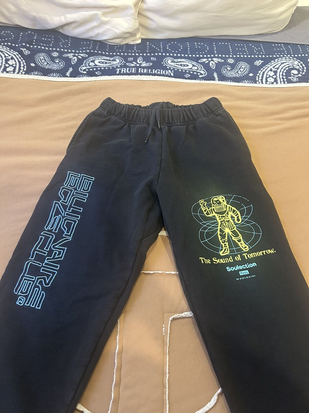 Billionaire Boys Club Billionaire Boys Club x Soulection Joggers/Sweatpants Size US 28 / EU 44 - 2 Thumbnail