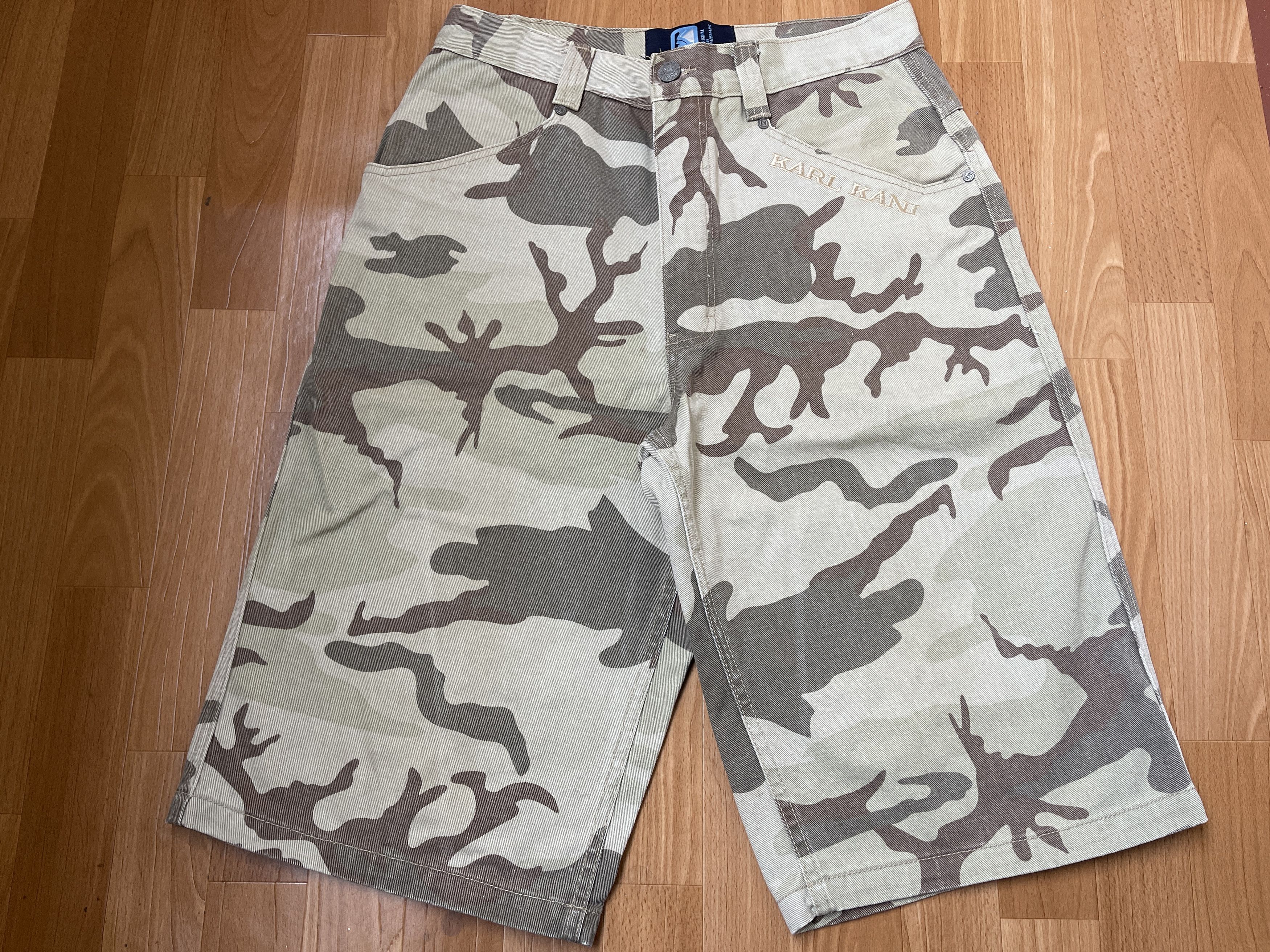 Karl Kani KARL KANI shorts, baggy, vintage Kani jeans 90s hip hop W 32 Size US 32 / EU 48 - 3 Thumbnail