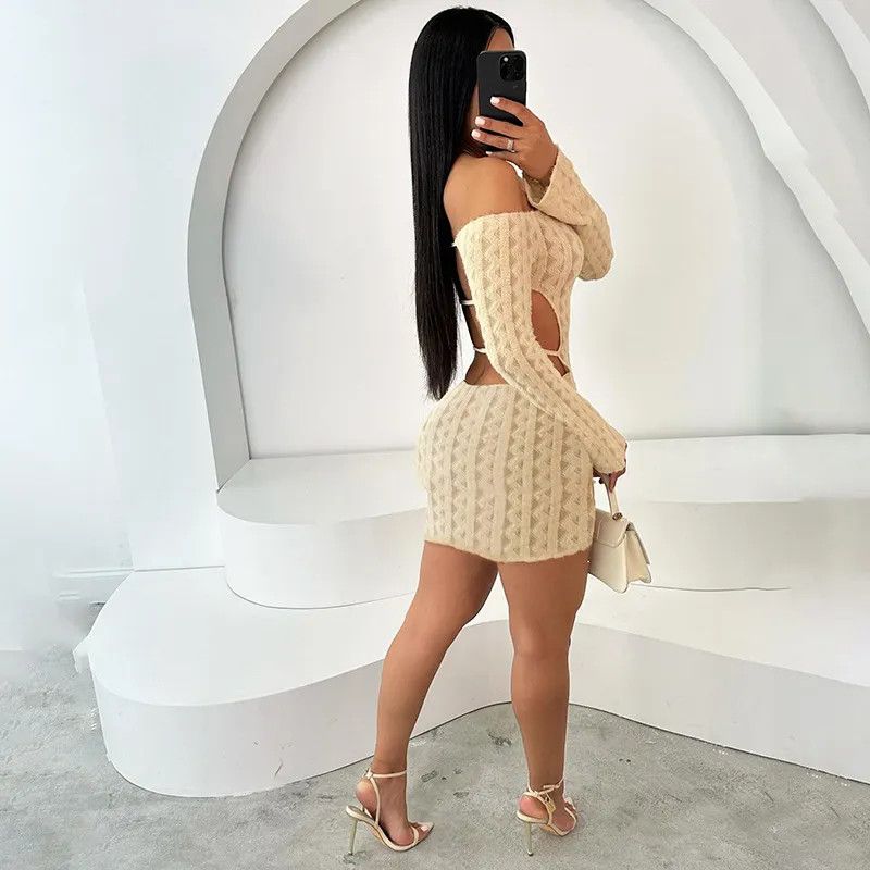 Other Solid Color High Waist Slim Fit Backless Off-shoulder Dress Size L / US 10 / IT 46 - 2 Thumbnail