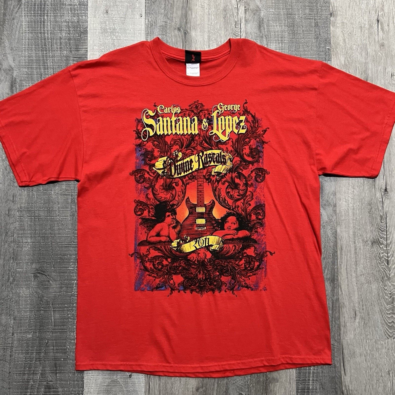 Gildan Carlos Santana Divine Rascals George Lopez Concert Band Tee Size US XL / EU 56 / 4 - 1 Thumbnail
