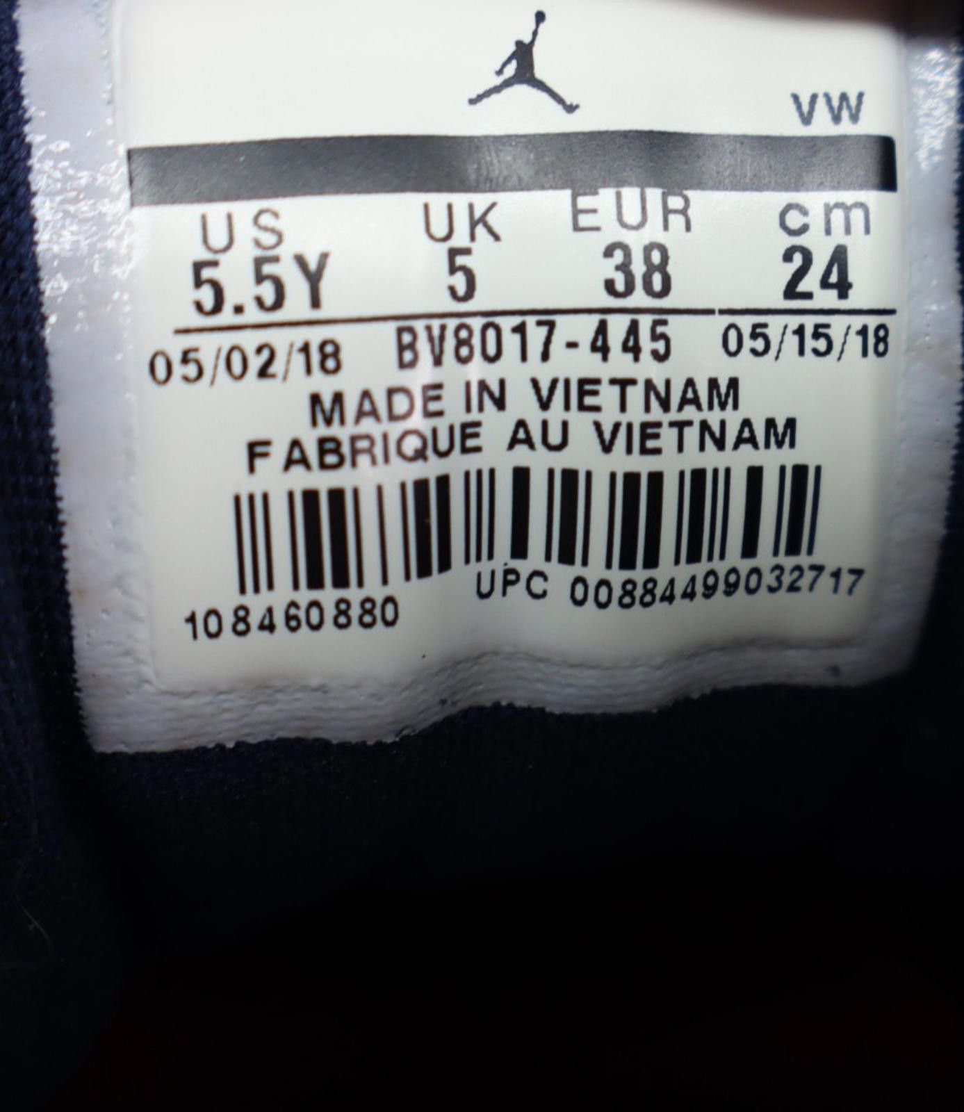 Nike Jordan 12 Retro ‘International Flight’ BV8017-445 GS 5.5y Size US 5.5 / EU 38 - 9 Thumbnail