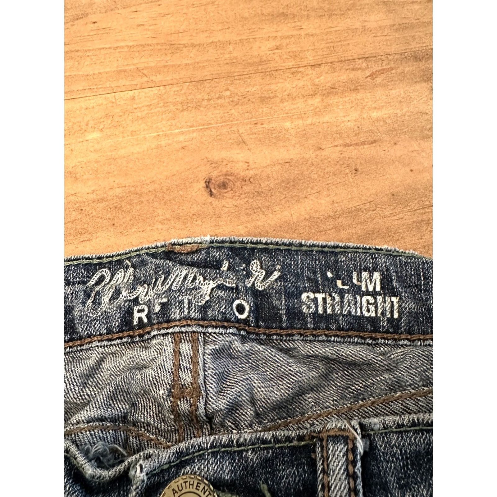 Wrangler Wrangler Jeans Mens 31x34 Blue Slim Fit Straight Leg Stretch WLT88BZ Distressed Size US 31 - 7 Thumbnail