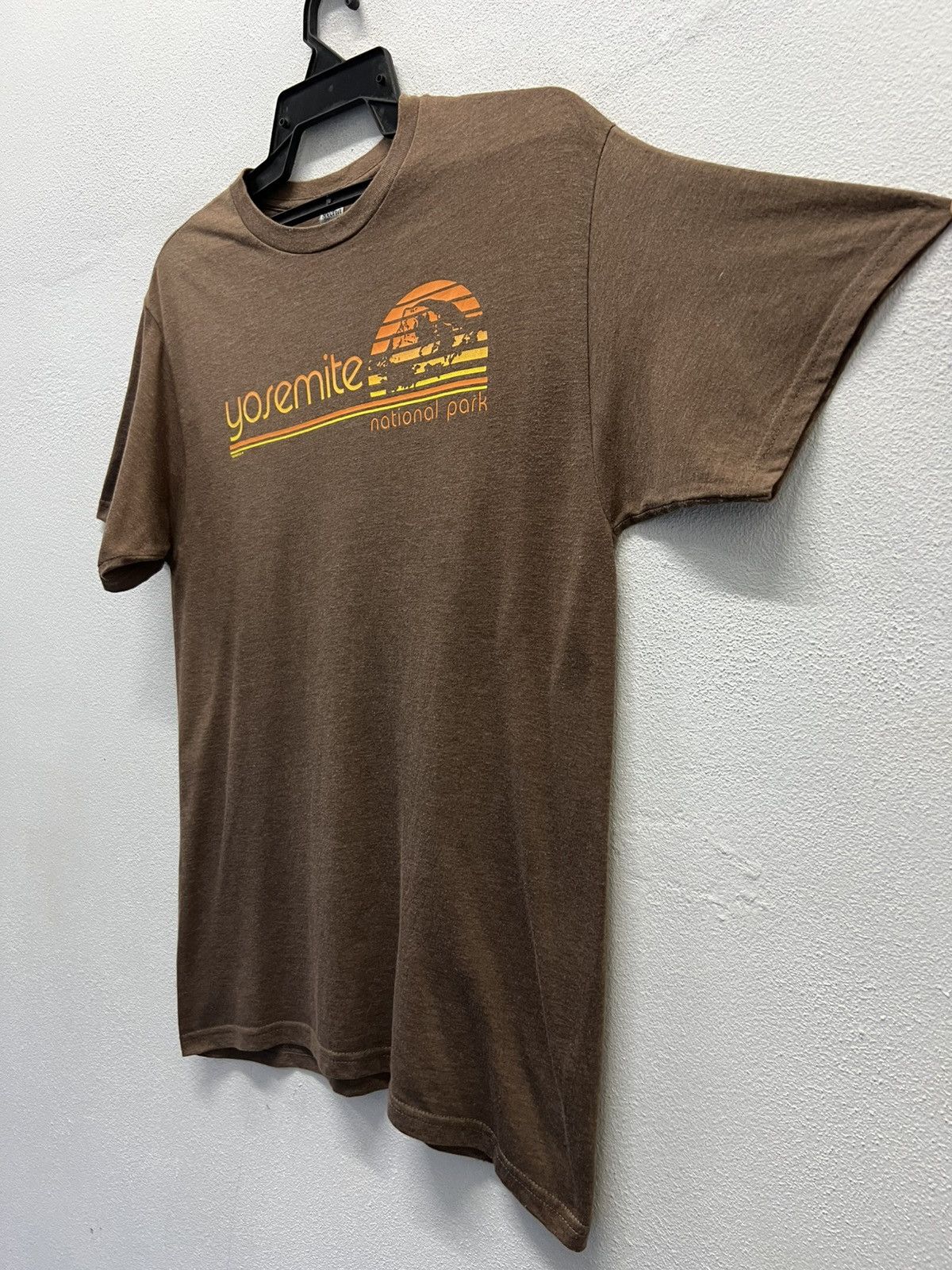 Vintage VINTAGE SPECTRA USA YOSEMITE NATIONAL PARK TECHSTYLES SHIRT Size US M / EU 48-50 / 2 - 5 Thumbnail