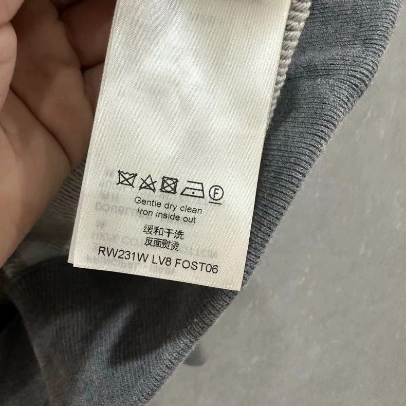 Louis Vuitton Louis Vuitton Grey logo hoodie Size US XS / EU 42 / 0 - 6 Thumbnail
