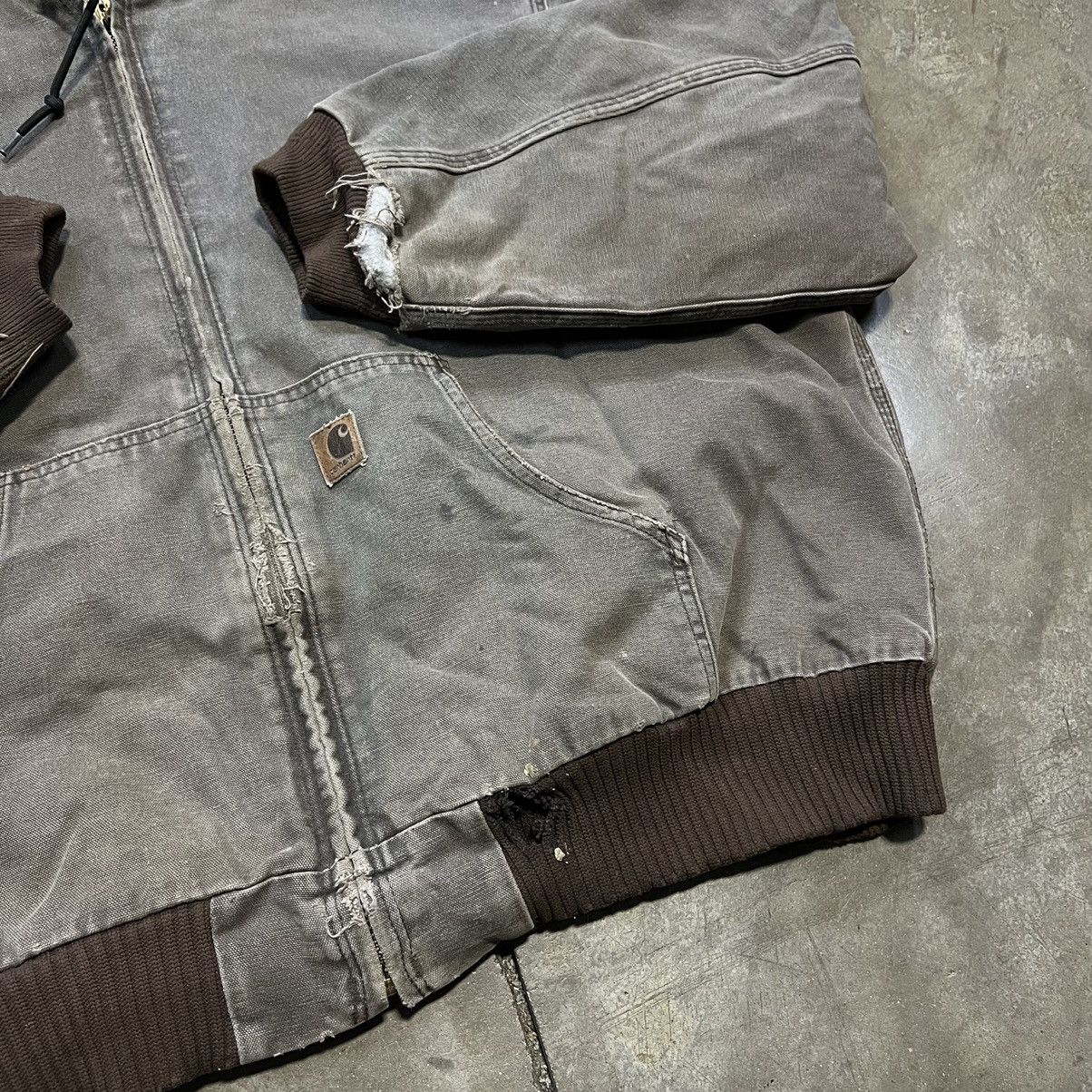 Carhartt × Vintage Vintage Y2K Carhartt Active Jacket Hooded Brown Faded Boxy Size US XL / EU 56 / 4 - 4 Thumbnail