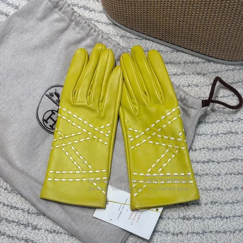 Hermes Hermes Light yellow gloves Size ONE SIZE - 1 Thumbnail