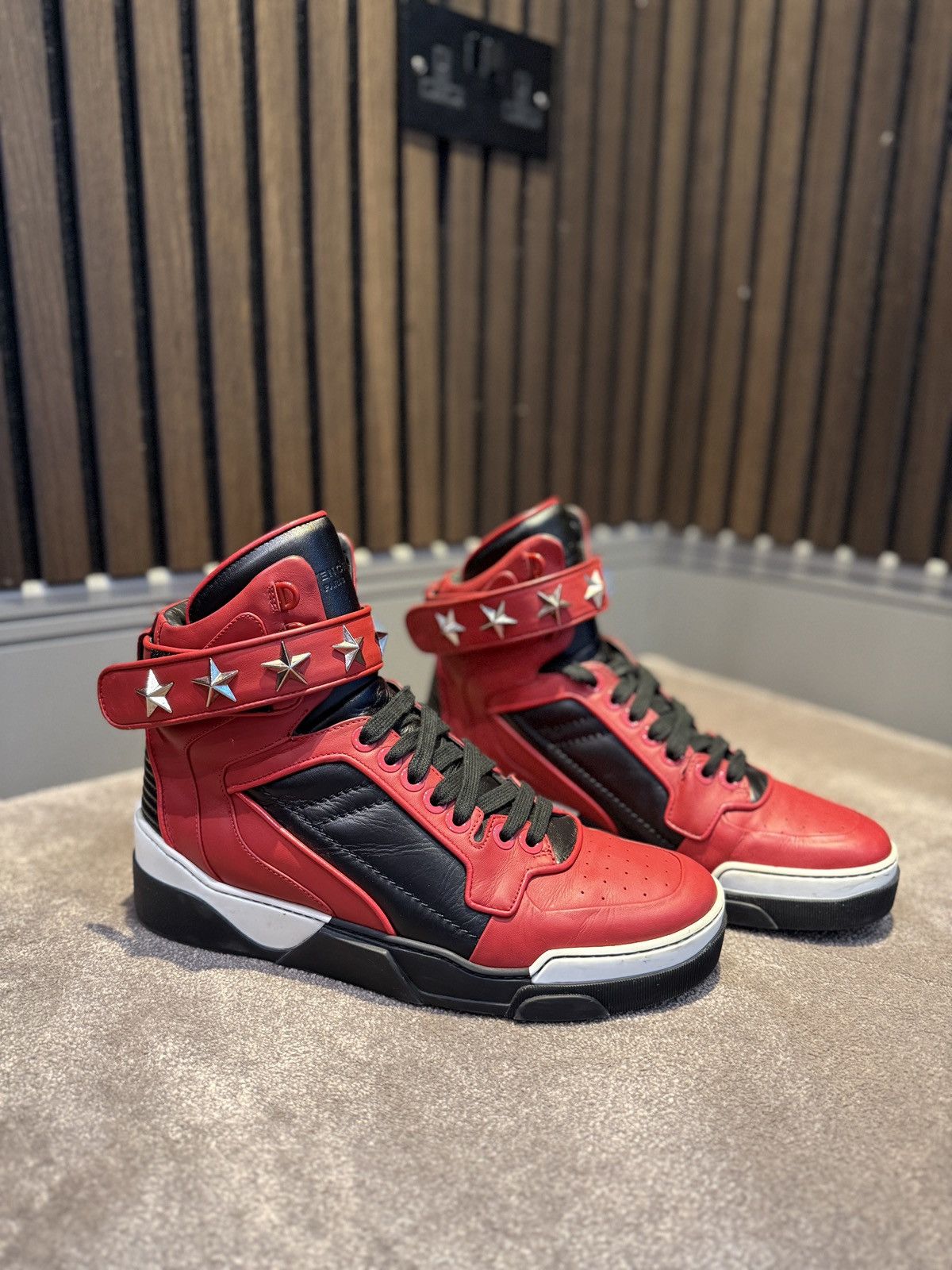 Givenchy Givenchy Tyson Star High Sneakers | Grailed