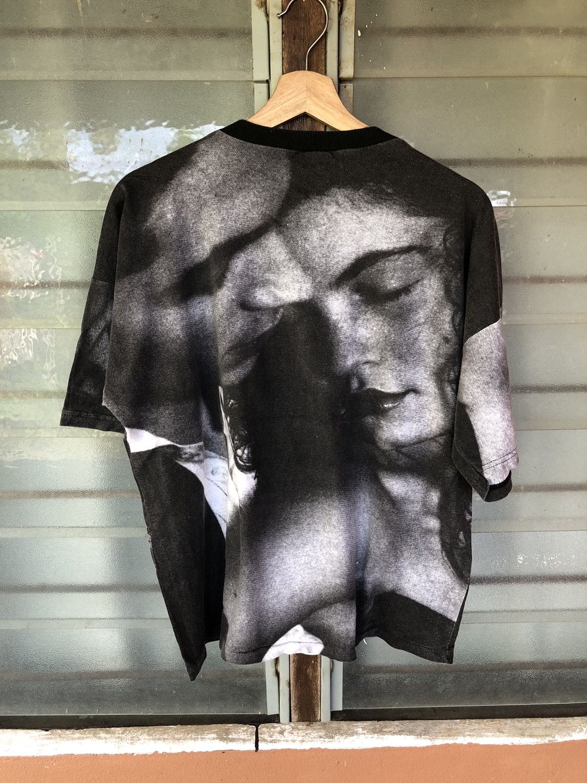Vintage Vintage Overprint Art Made in Greece Shirt Tee Rare Size US M / EU 48-50 / 2 - 8 Thumbnail