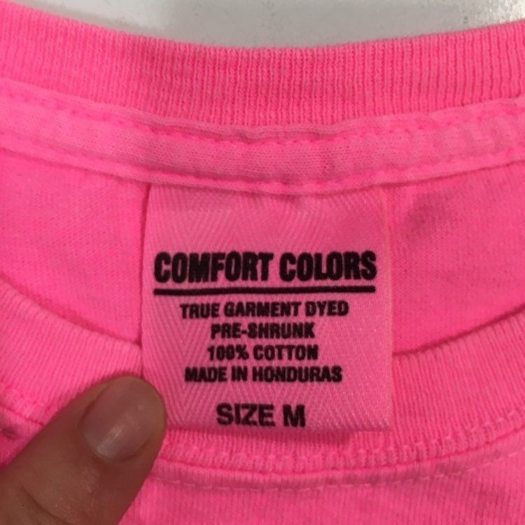 Comfort Colors Vtg Comfort Colors NEON Hot Pink HOG'S Breath Saloon Shirt Size US M / EU 48-50 / 2 - 8 Thumbnail